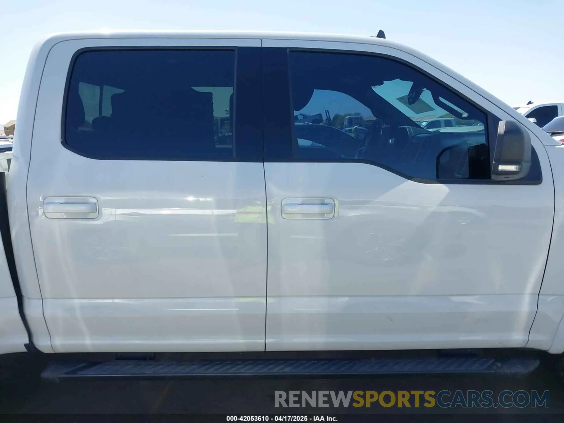 13 fotografías del automóvil dañado 1FTEW1E47KFD53387 FORD F-150 2019