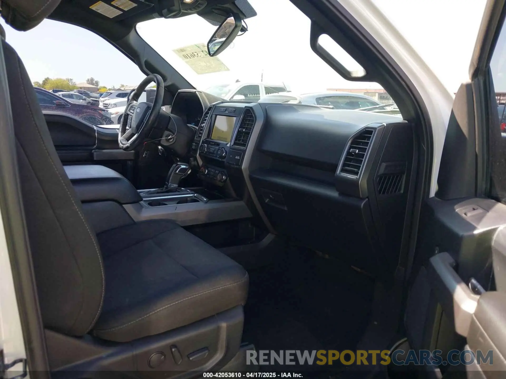 5 fotografías del automóvil dañado 1FTEW1E47KFD53387 FORD F-150 2019