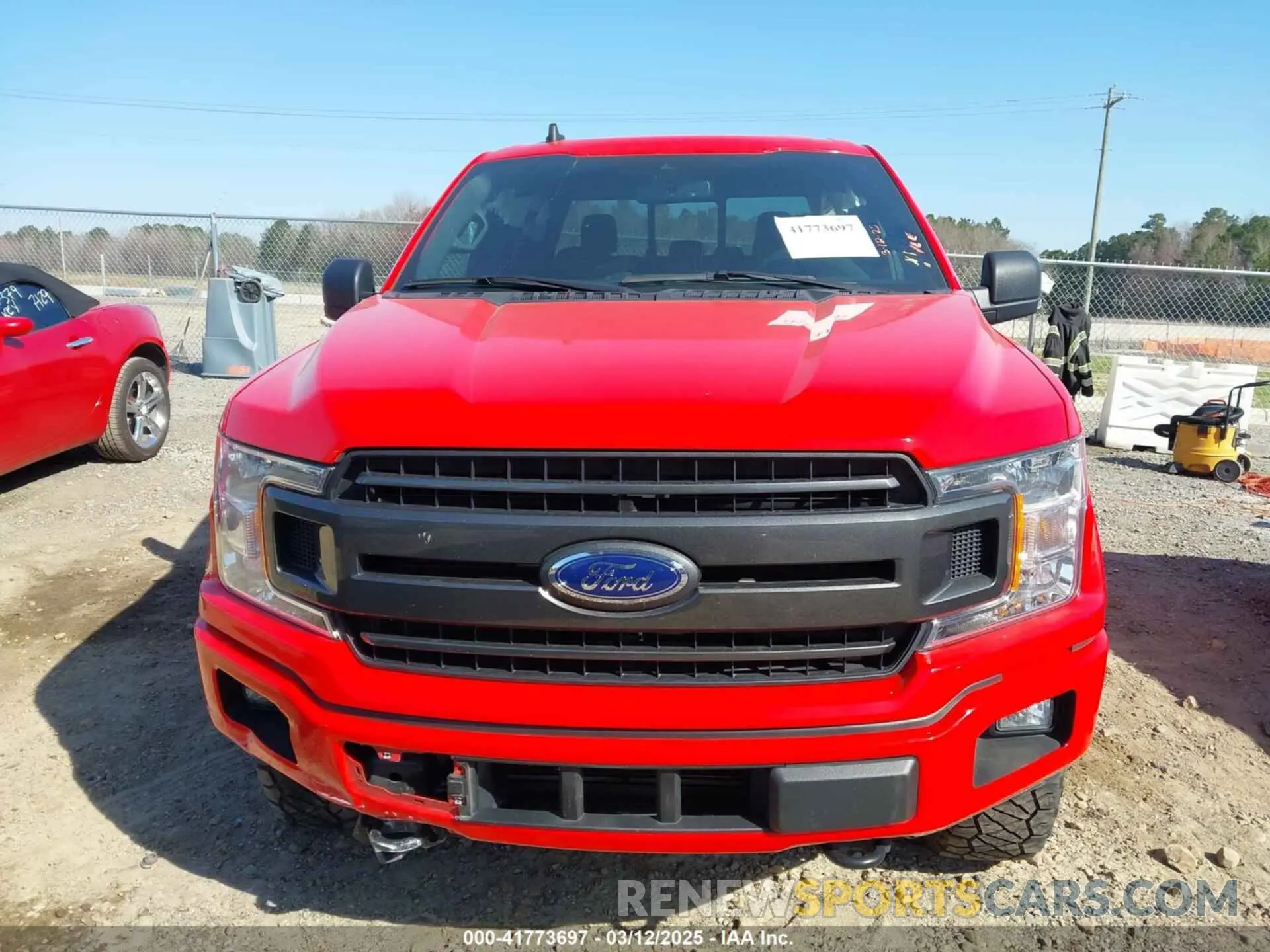 12 fotografías del automóvil dañado 1FTEW1E47KKF08947 FORD F-150 2019