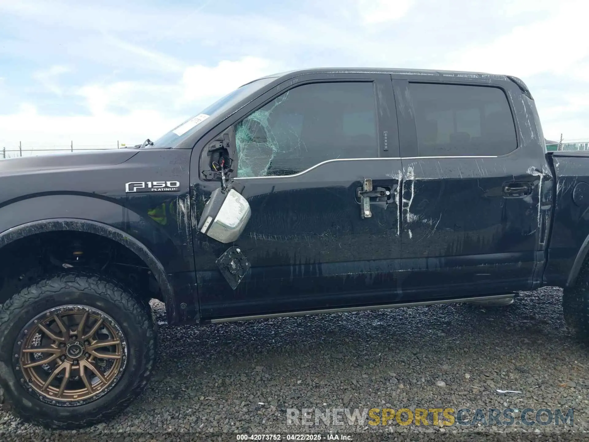 6 fotografías del automóvil dañado 1FTEW1E49KFC36653 FORD F-150 2019
