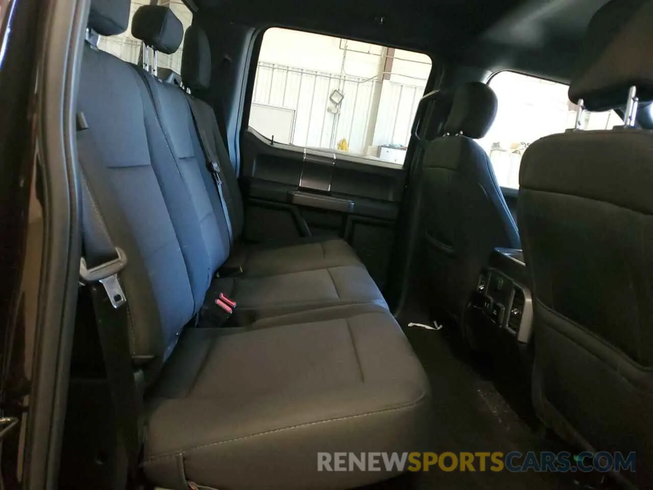 10 fotografías del automóvil dañado 1FTEW1E49KFD11139 FORD F-150 2019