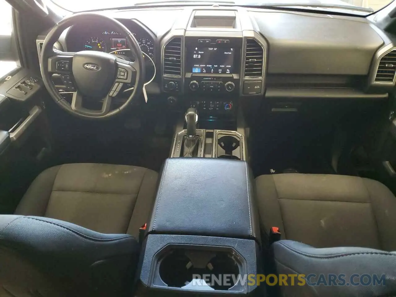 8 fotografías del automóvil dañado 1FTEW1E49KFD11139 FORD F-150 2019