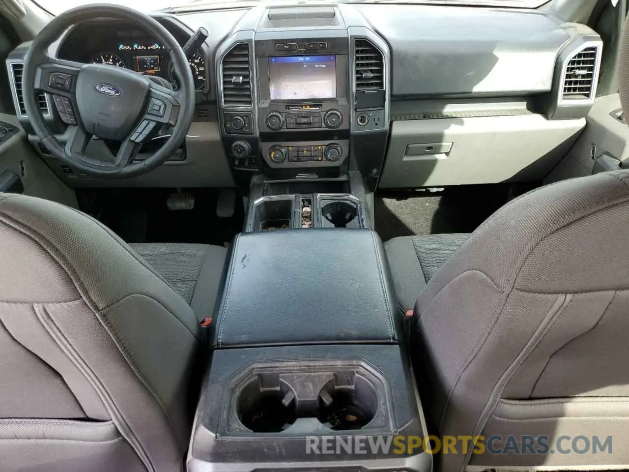 8 fotografías del automóvil dañado 1FTEW1E49KKC32755 FORD F-150 2019