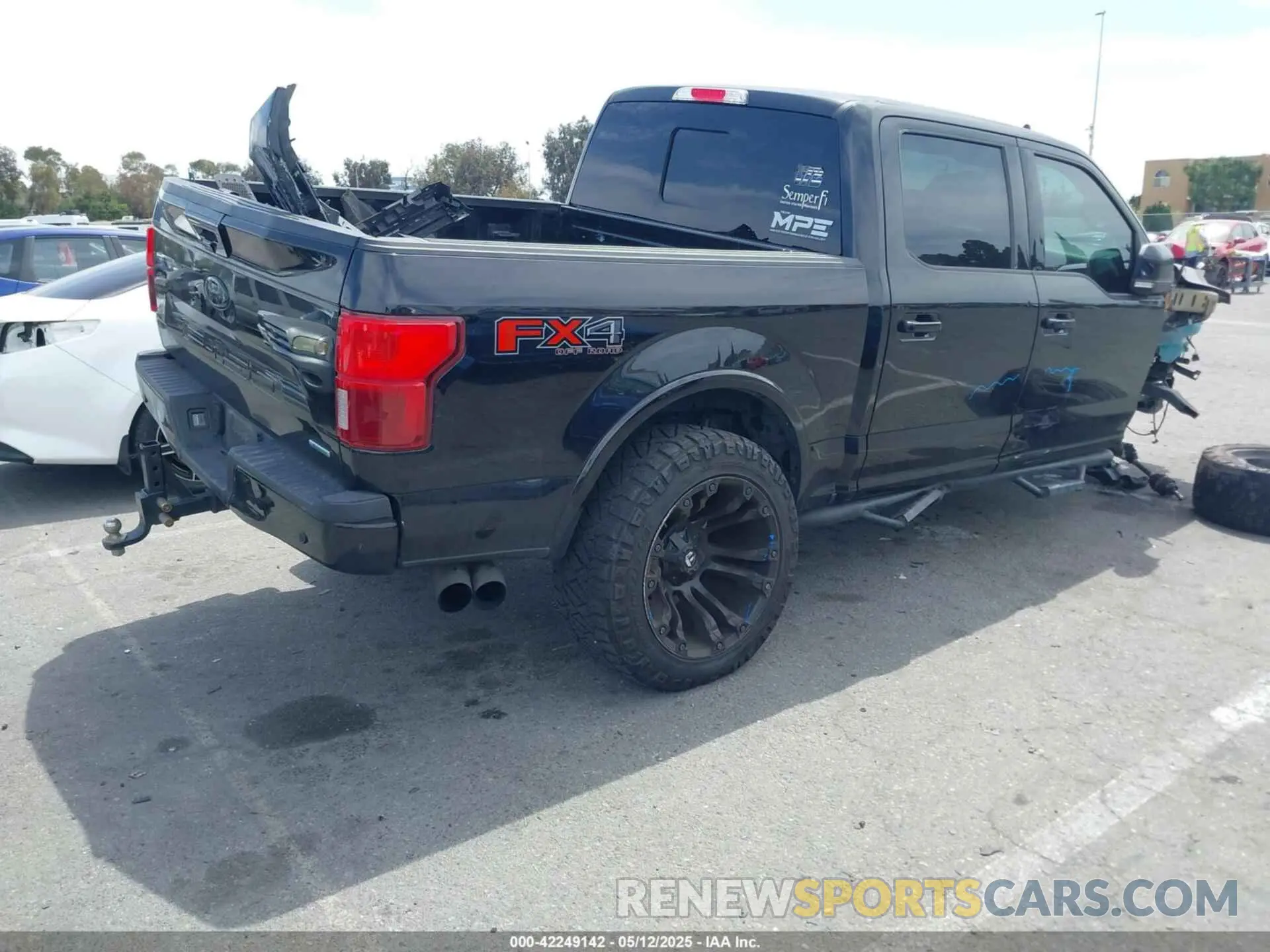 4 fotografías del automóvil dañado 1FTEW1E49KKE80701 FORD F-150 2019