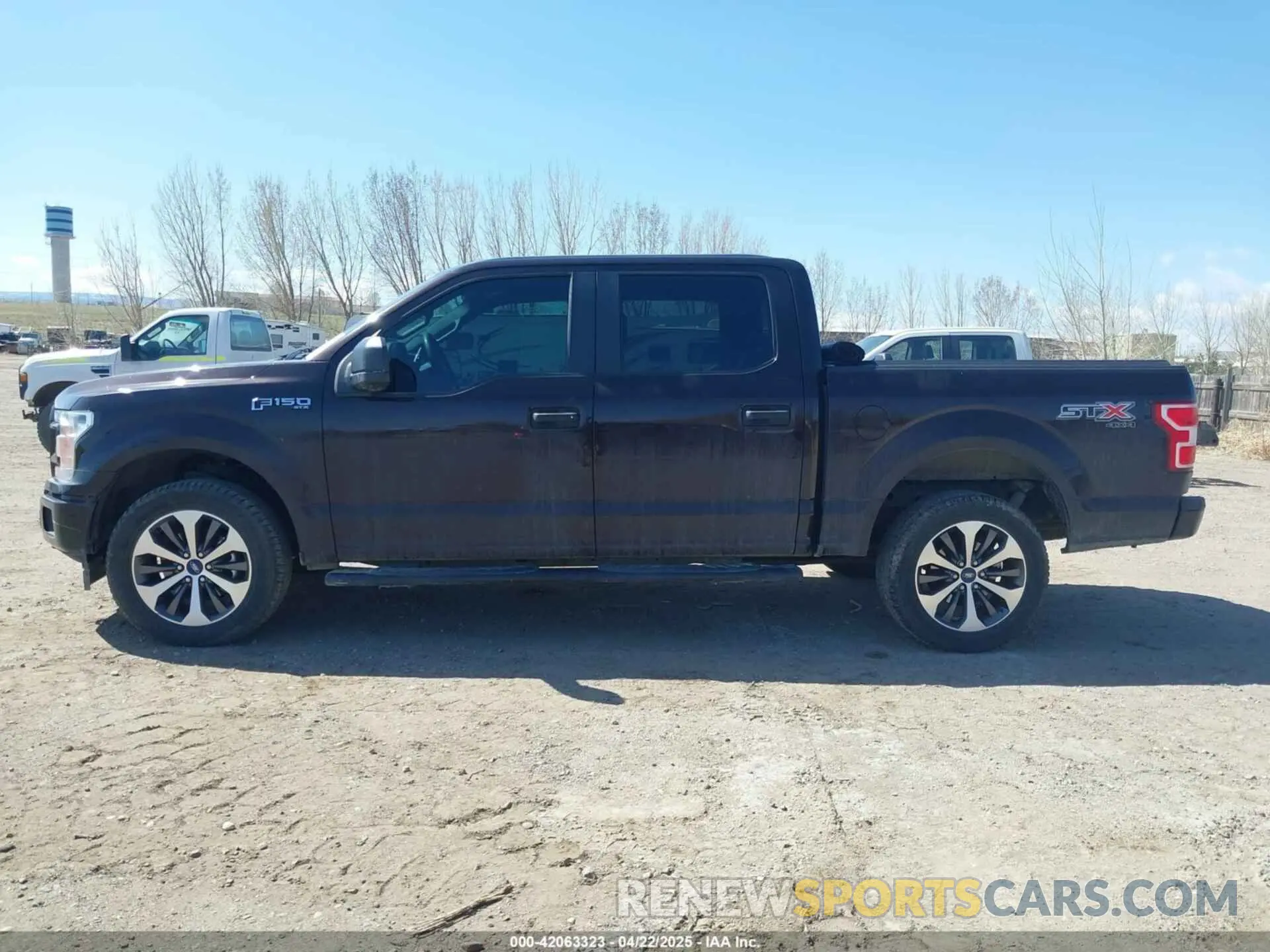 15 fotografías del automóvil dañado 1FTEW1E4XKKE93960 FORD F-150 2019