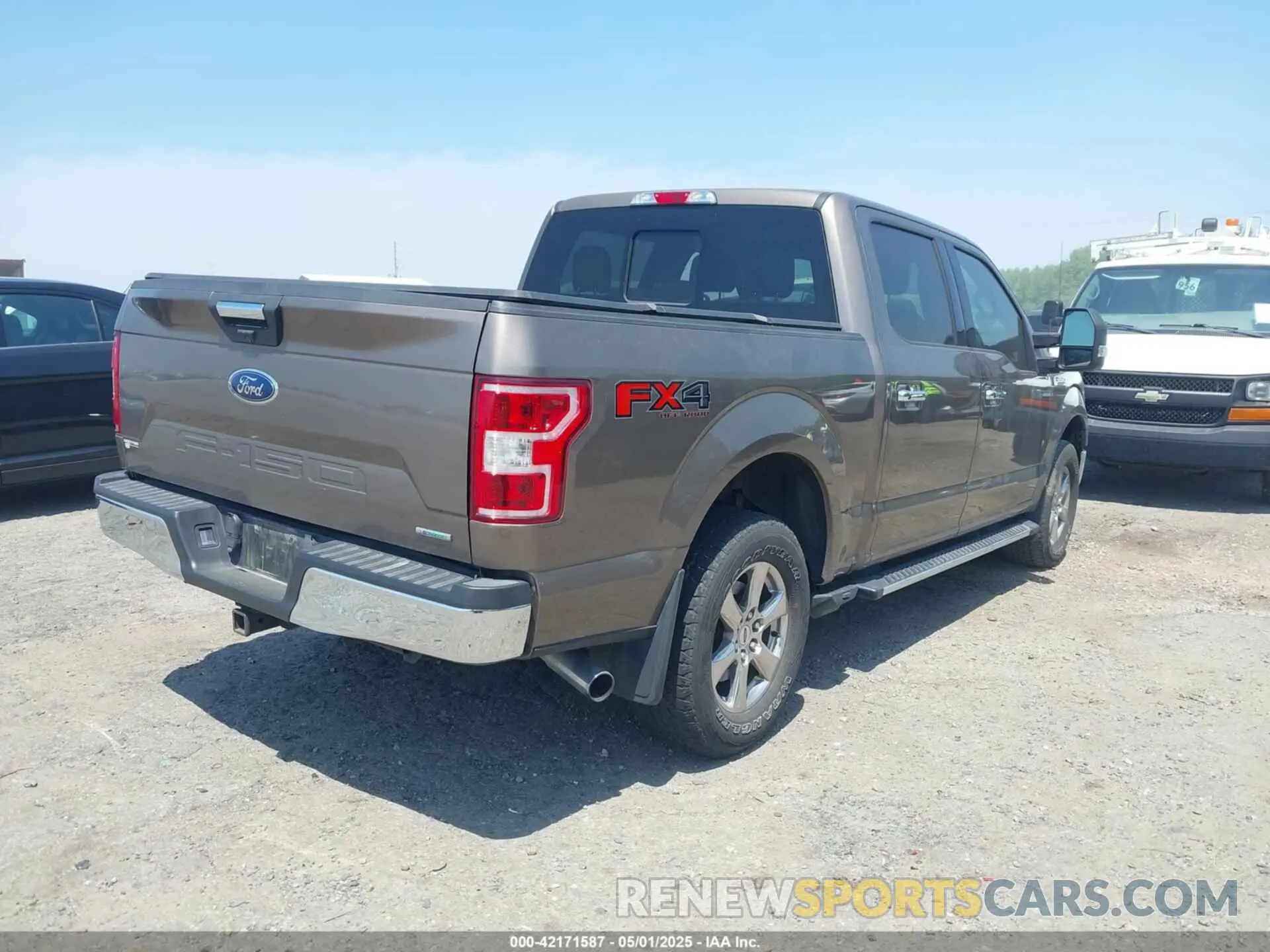 4 fotografías del automóvil dañado 1FTEW1E4XKKF30179 FORD F-150 2019