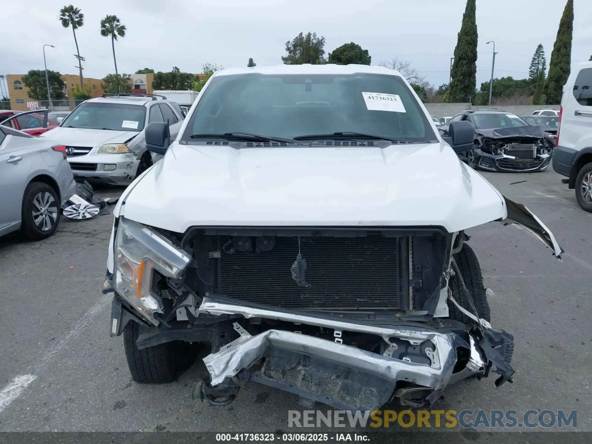12 fotografías del automóvil dañado 1FTEW1E50KKC40025 FORD F-150 2019