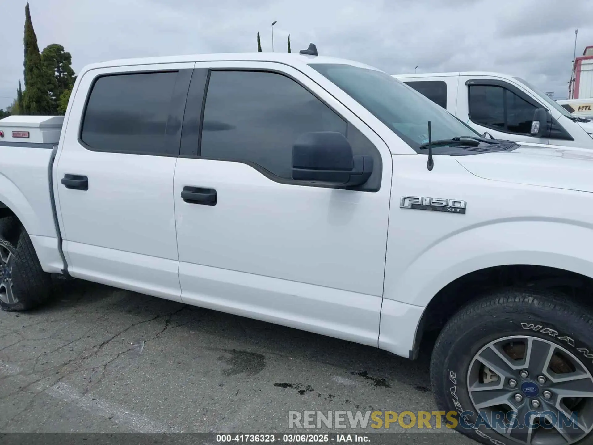 13 fotografías del automóvil dañado 1FTEW1E50KKC40025 FORD F-150 2019