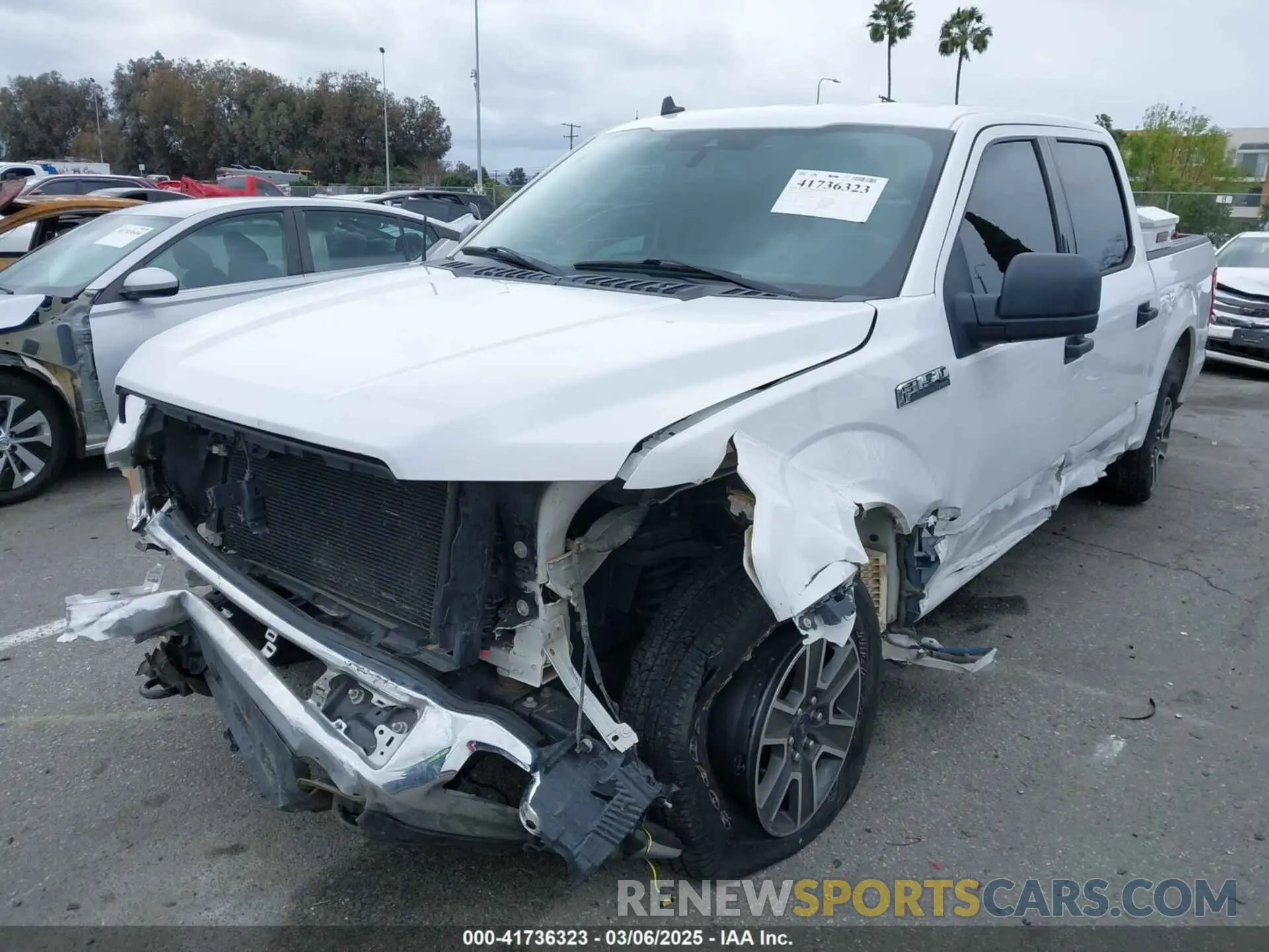 2 fotografías del automóvil dañado 1FTEW1E50KKC40025 FORD F-150 2019