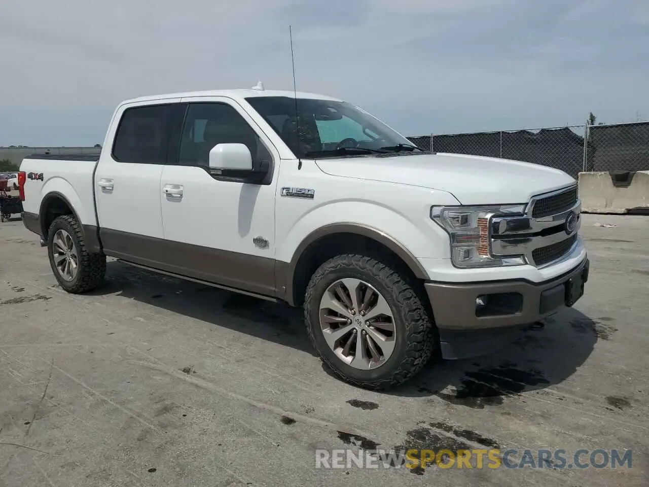 4 fotografías del automóvil dañado 1FTEW1E51KFB58751 FORD F-150 2019