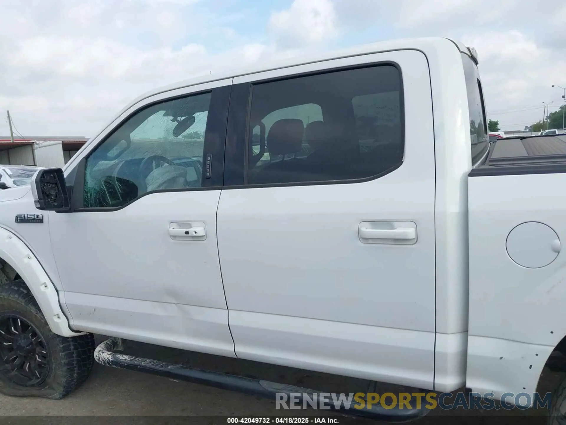 14 fotografías del automóvil dañado 1FTEW1E51KKC41183 FORD F-150 2019