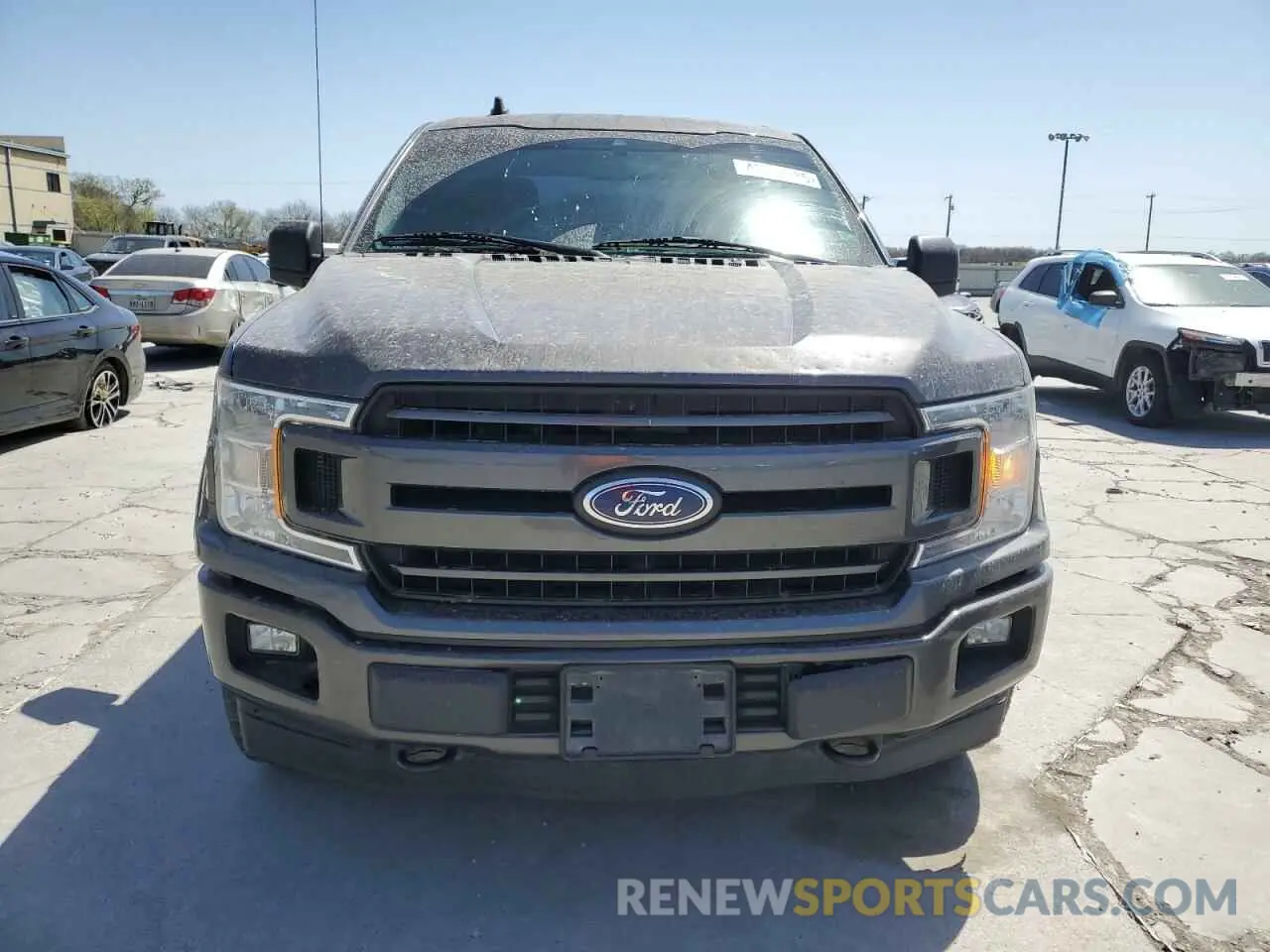 5 fotografías del automóvil dañado 1FTEW1E51KKC75768 FORD F-150 2019