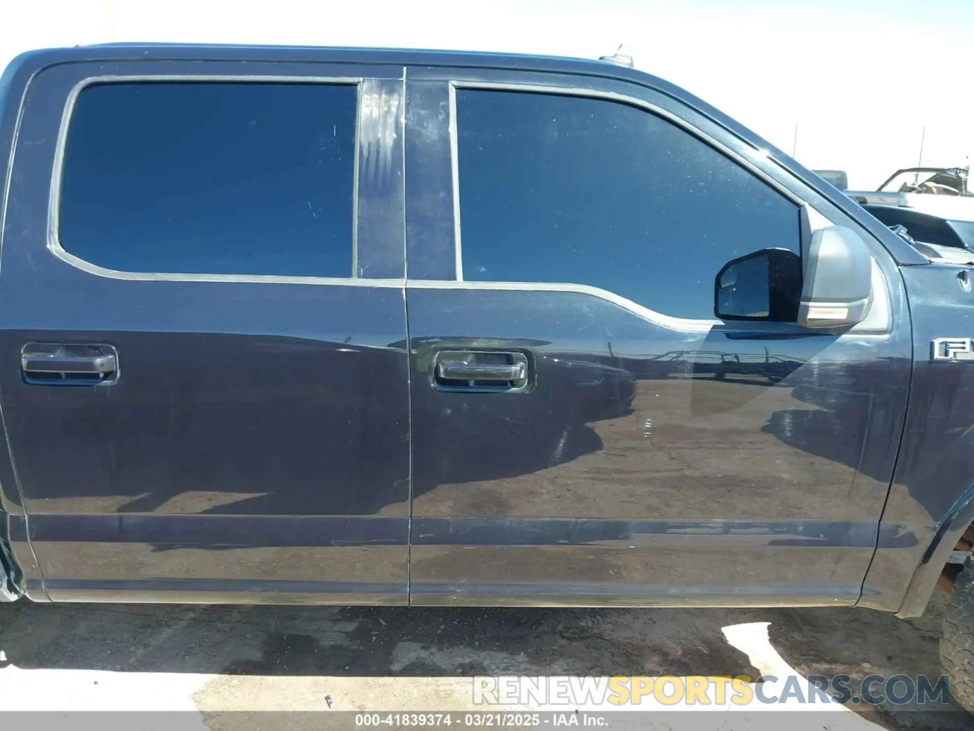 13 fotografías del automóvil dañado 1FTEW1E51KKD71156 FORD F-150 2019