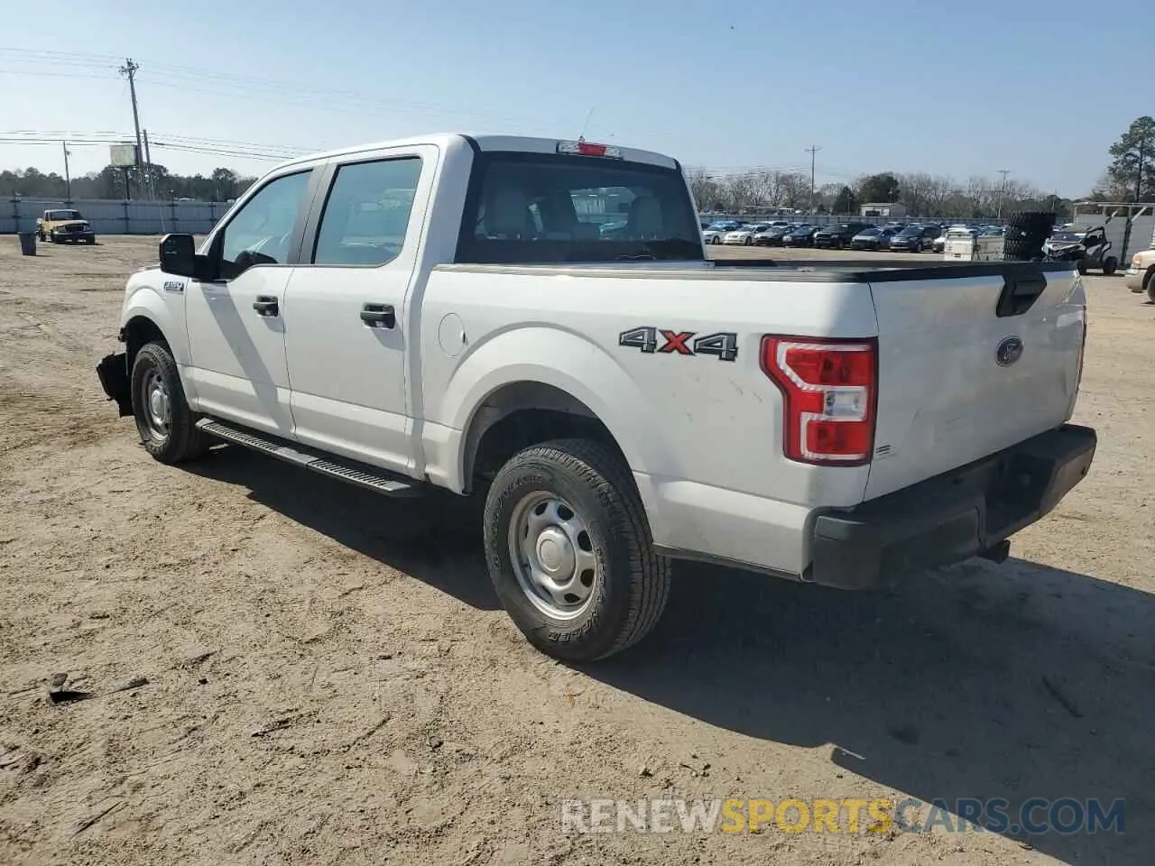 2 fotografías del automóvil dañado 1FTEW1E52KFC63864 FORD F-150 2019