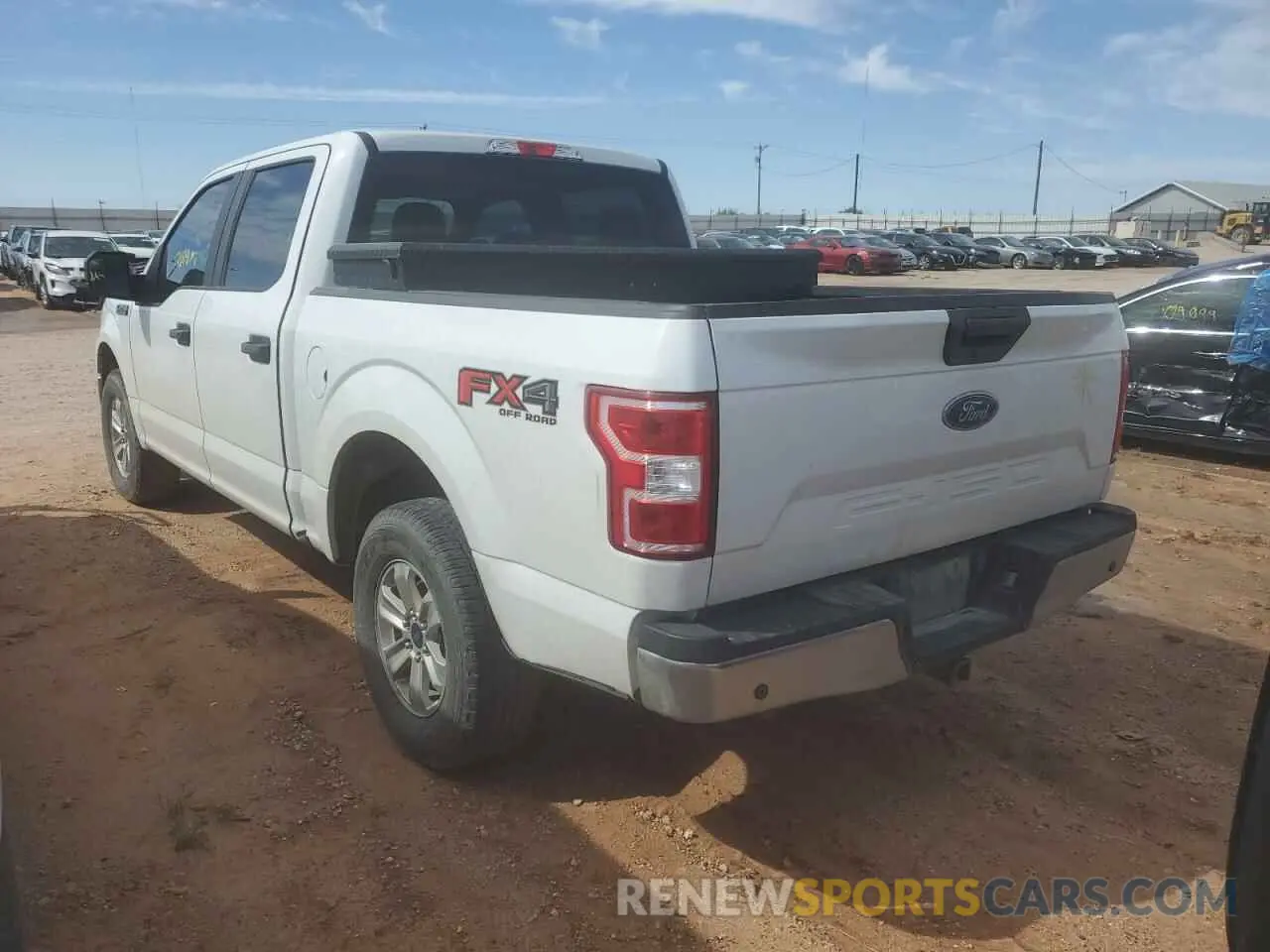 2 fotografías del automóvil dañado 1FTEW1E54KFA21898 FORD F-150 2019