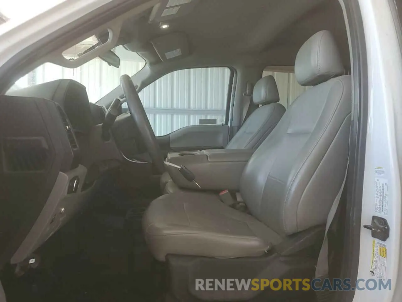 7 fotografías del automóvil dañado 1FTEW1E54KFA21898 FORD F-150 2019