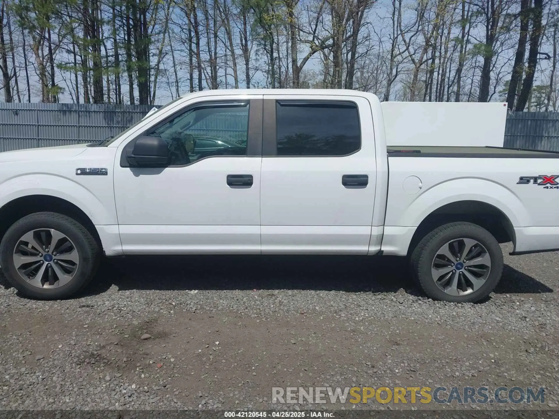 14 fotografías del automóvil dañado 1FTEW1E54KKE77178 FORD F-150 2019