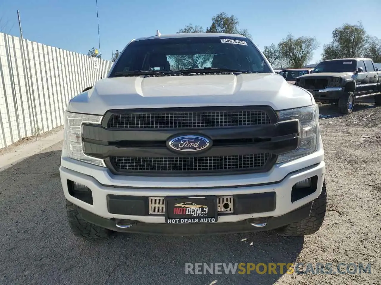 5 fotografías del automóvil dañado 1FTEW1E55KFA99039 FORD F-150 2019