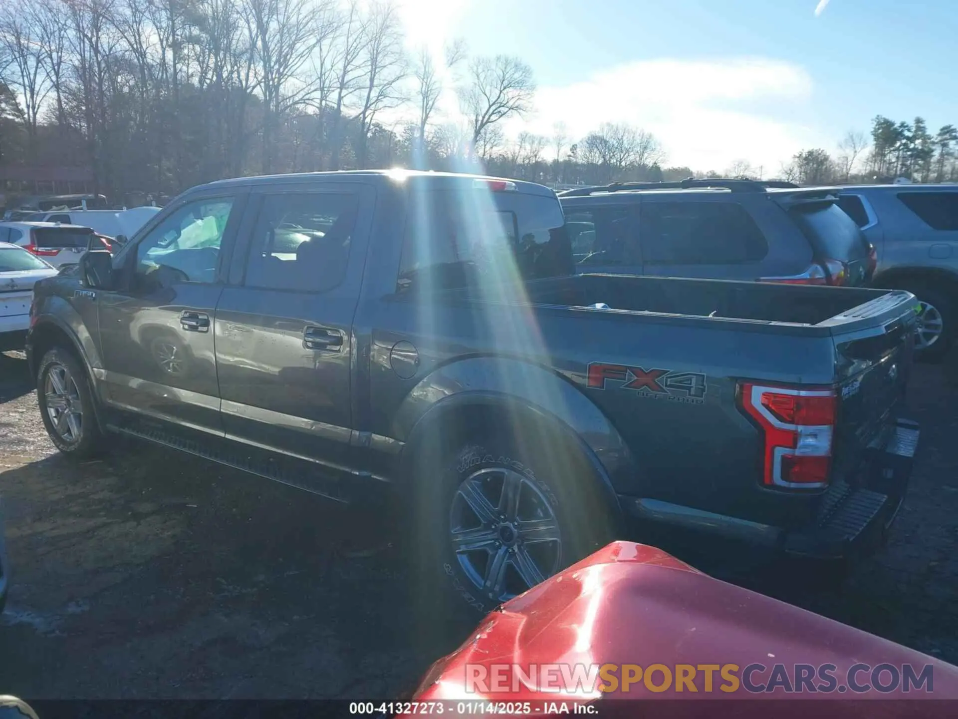 14 fotografías del automóvil dañado 1FTEW1E55KFD39996 FORD F-150 2019