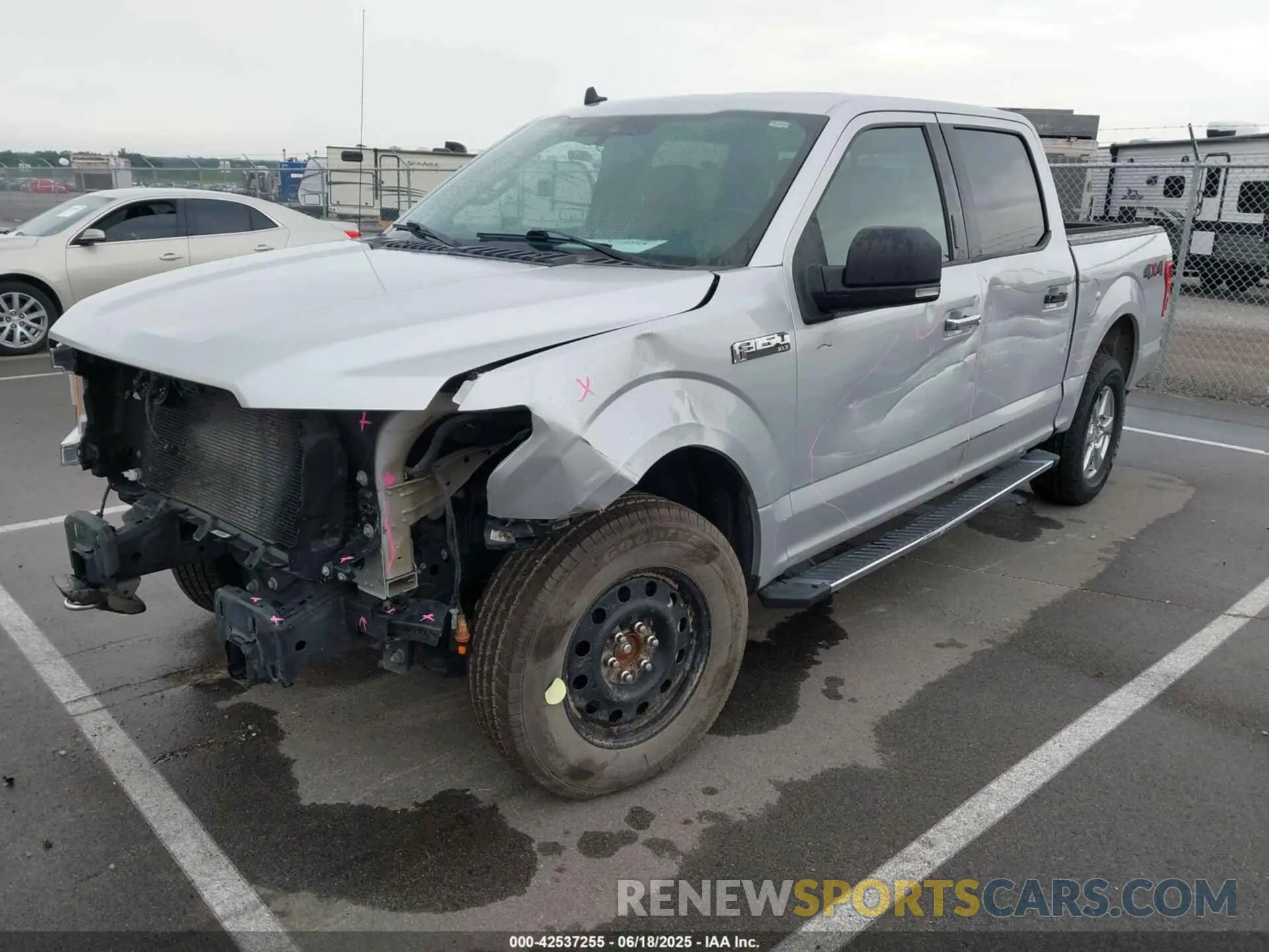 2 fotografías del automóvil dañado 1FTEW1E55KKE36039 FORD F-150 2019