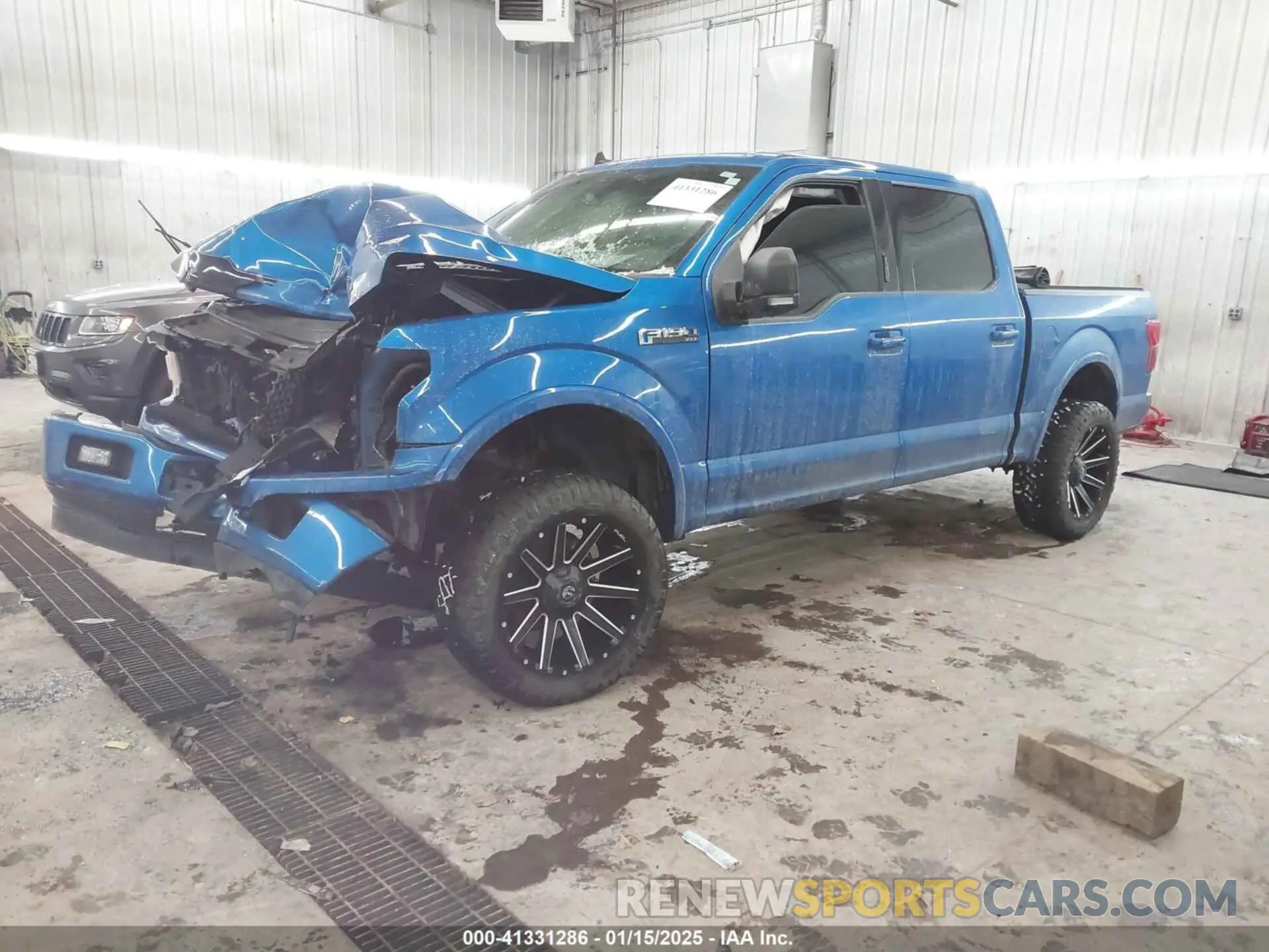 2 fotografías del automóvil dañado 1FTEW1E56KFA36080 FORD F-150 2019