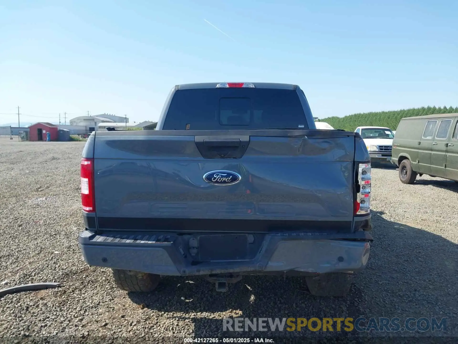 16 fotografías del automóvil dañado 1FTEW1E56KFB06998 FORD F-150 2019