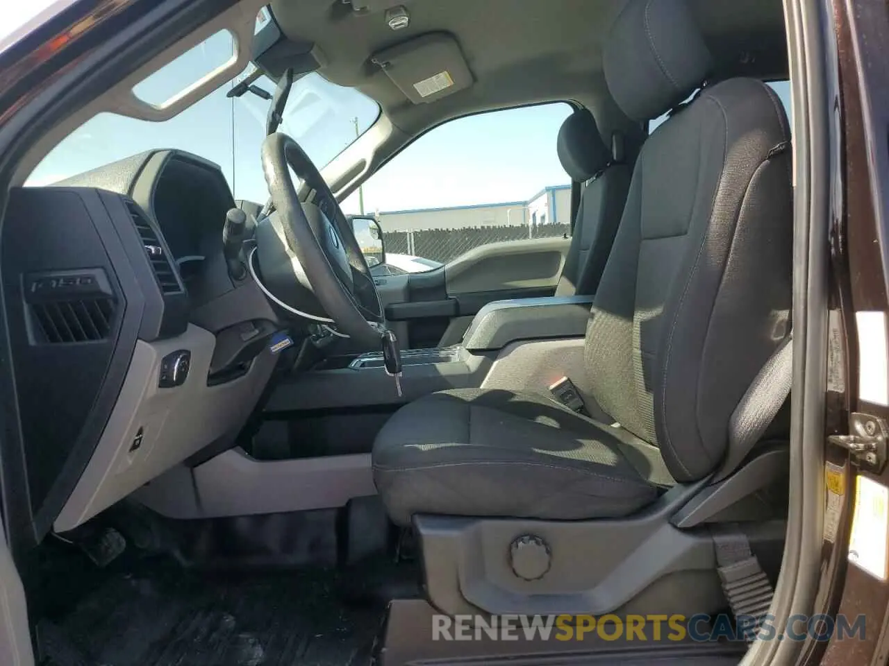 7 fotografías del automóvil dañado 1FTEW1E56KFD10314 FORD F-150 2019