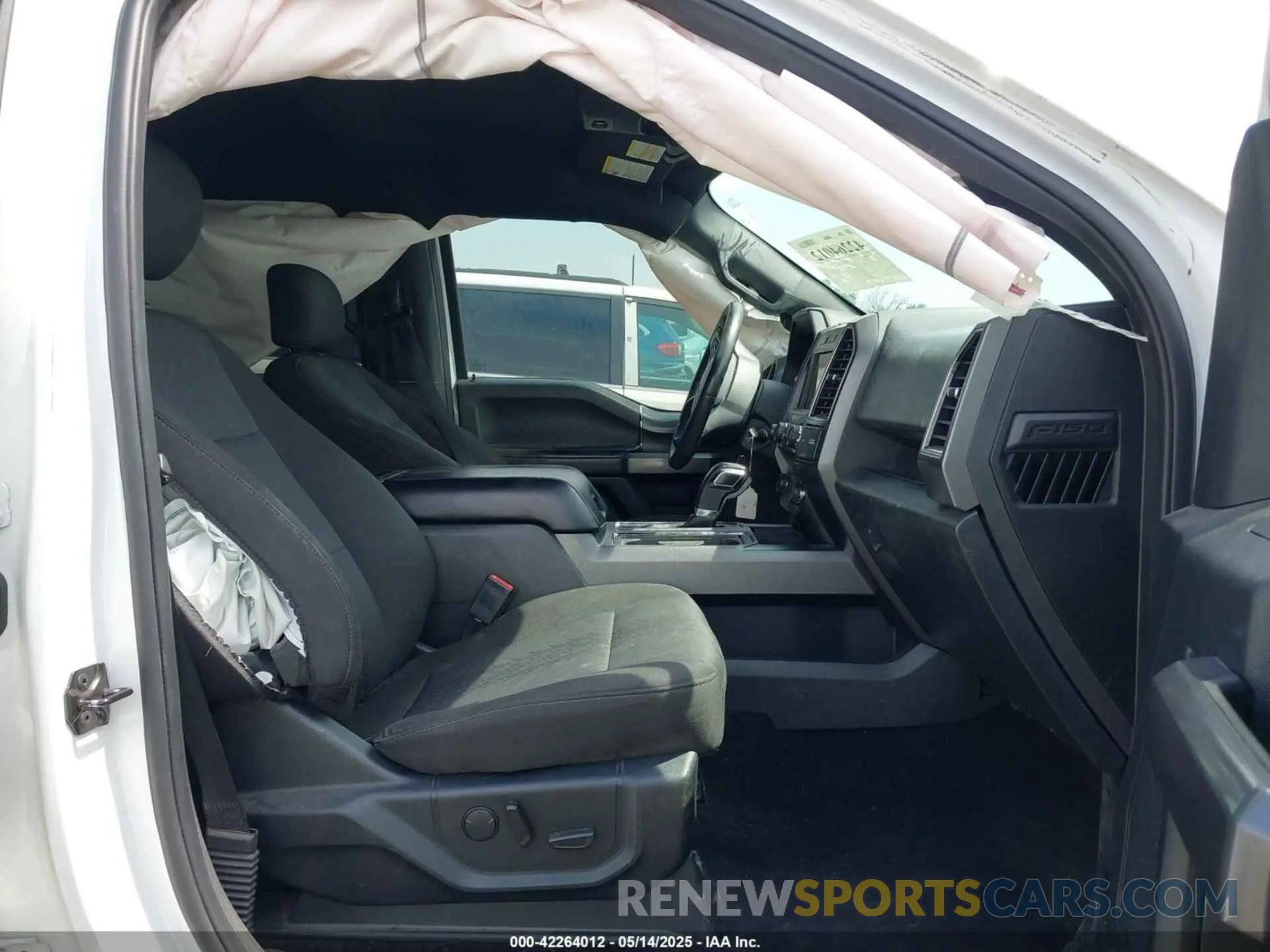 5 fotografías del automóvil dañado 1FTEW1E56KKD63327 FORD F-150 2019
