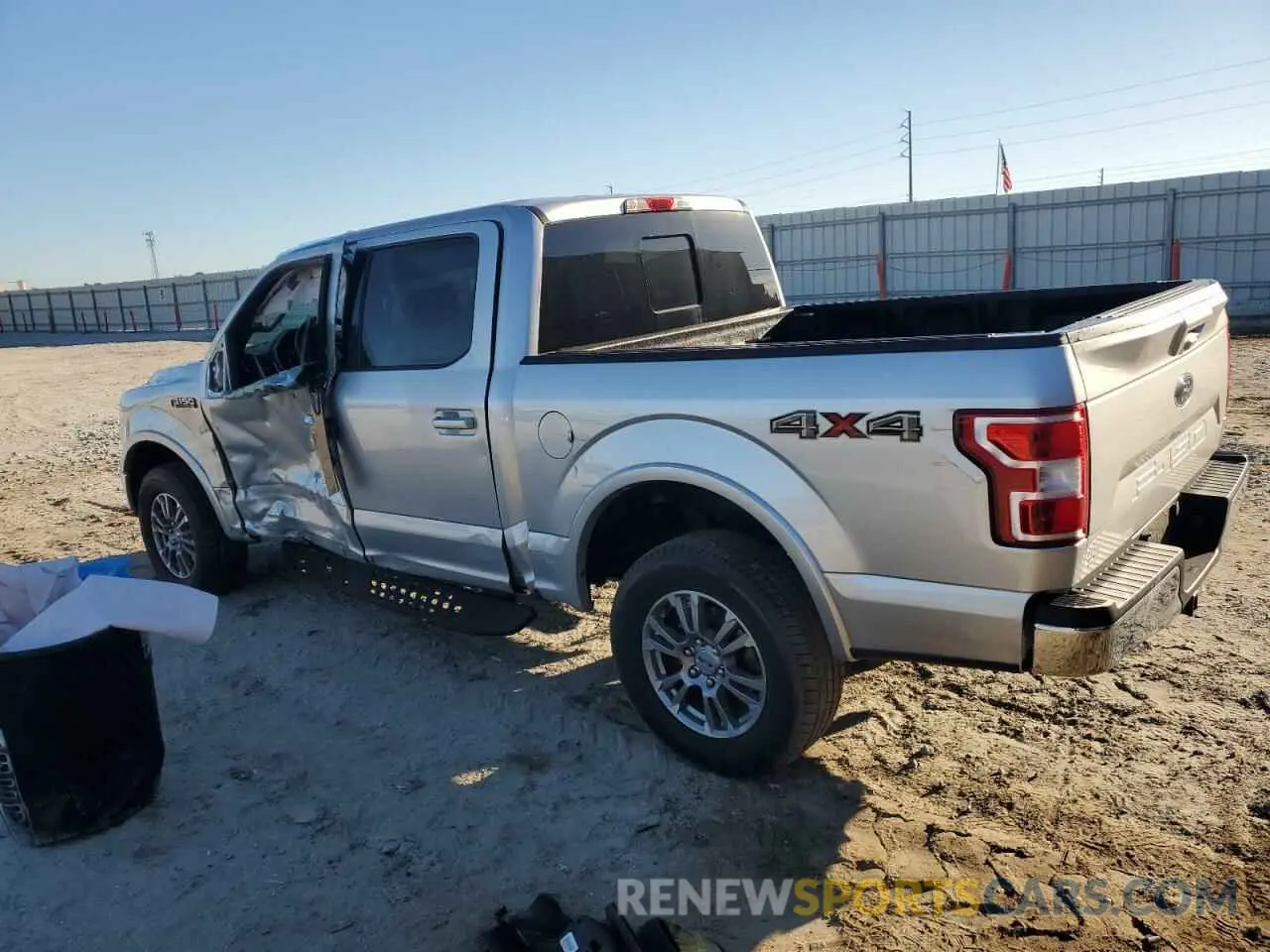 2 fotografías del automóvil dañado 1FTEW1E57KFB48970 FORD F-150 2019