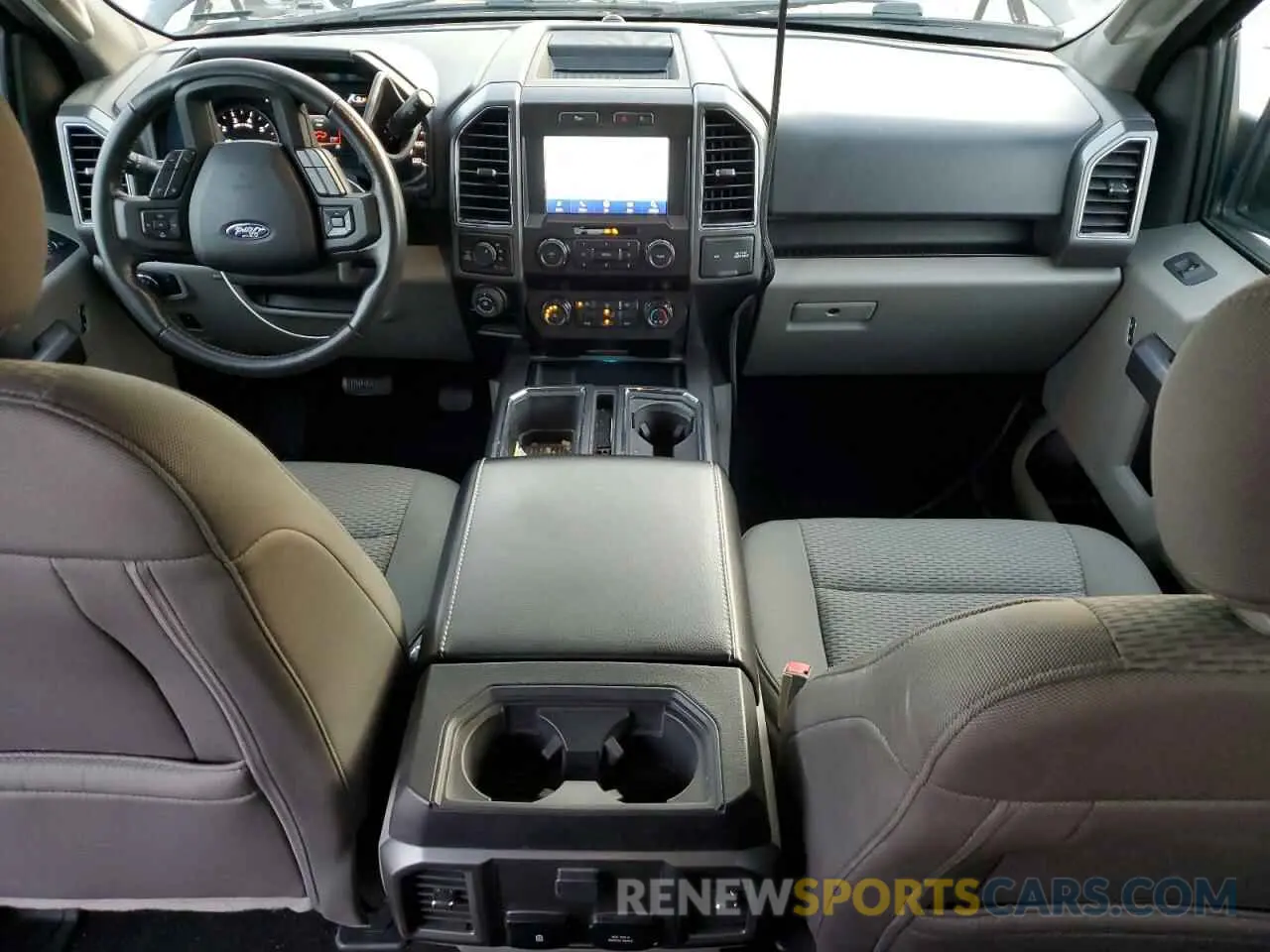 8 fotografías del automóvil dañado 1FTEW1E57KFB58365 FORD F-150 2019