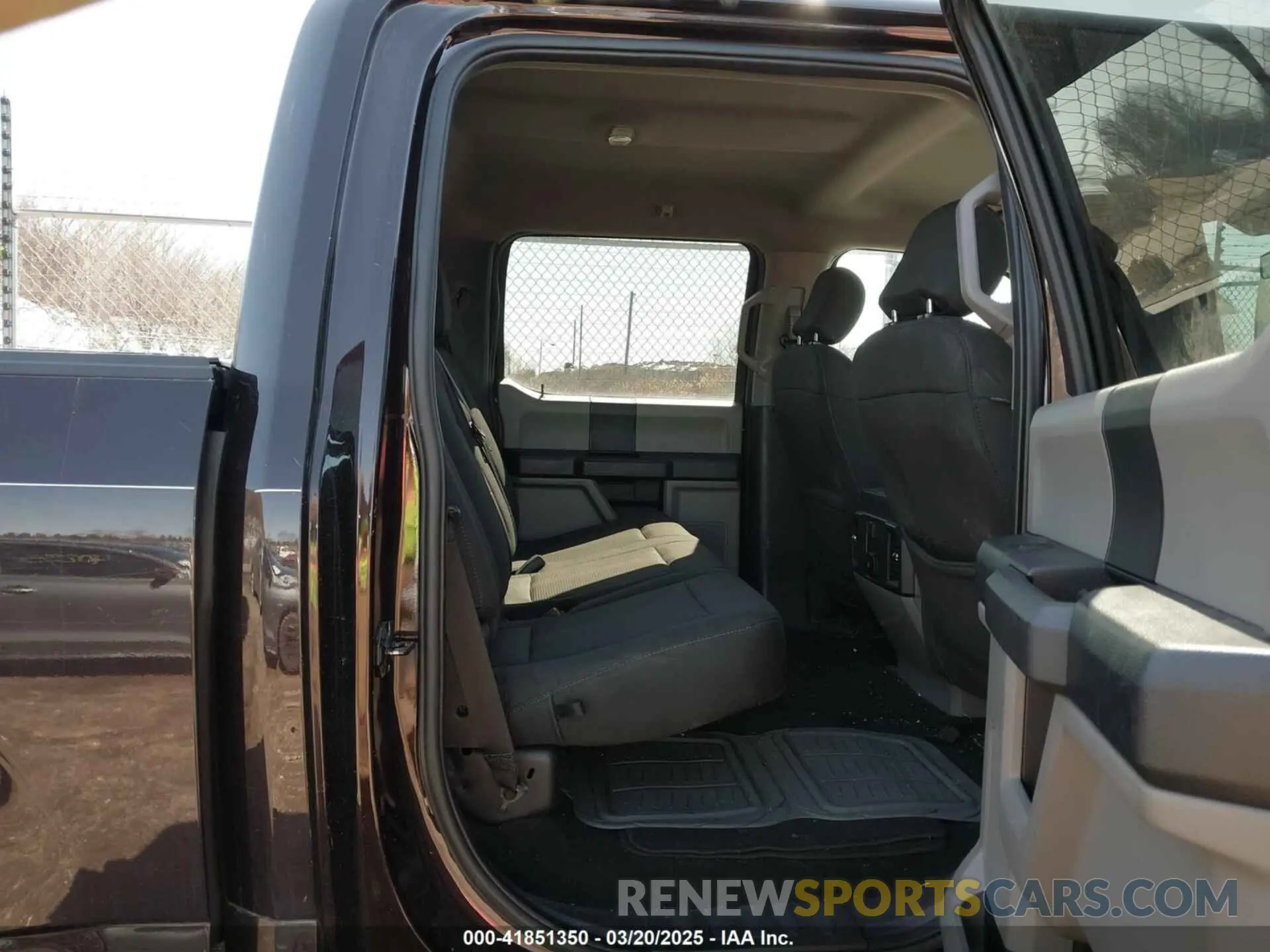 8 fotografías del automóvil dañado 1FTEW1E57KKD43068 FORD F-150 2019