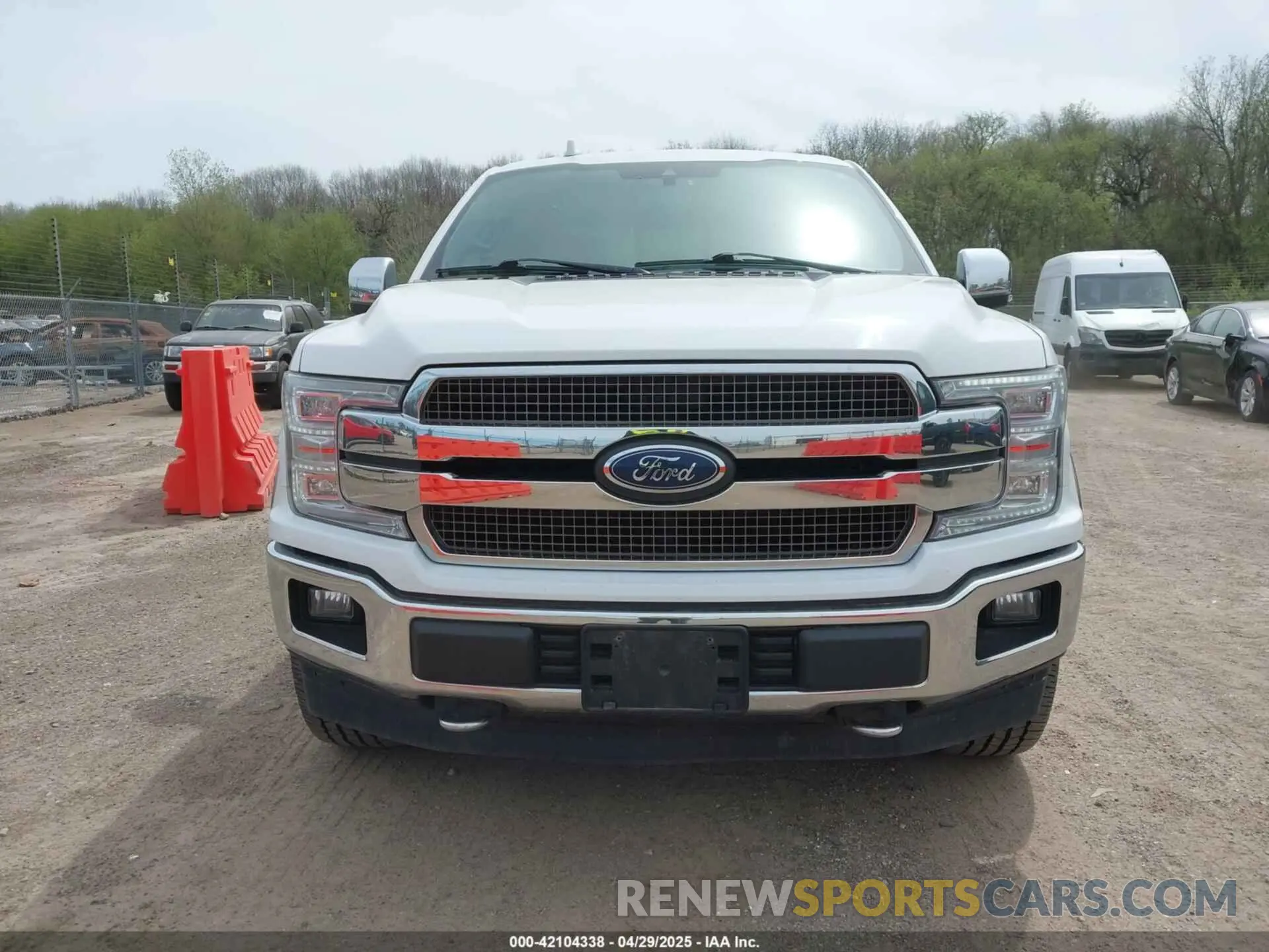 12 fotografías del automóvil dañado 1FTEW1E58KFA39806 FORD F-150 2019