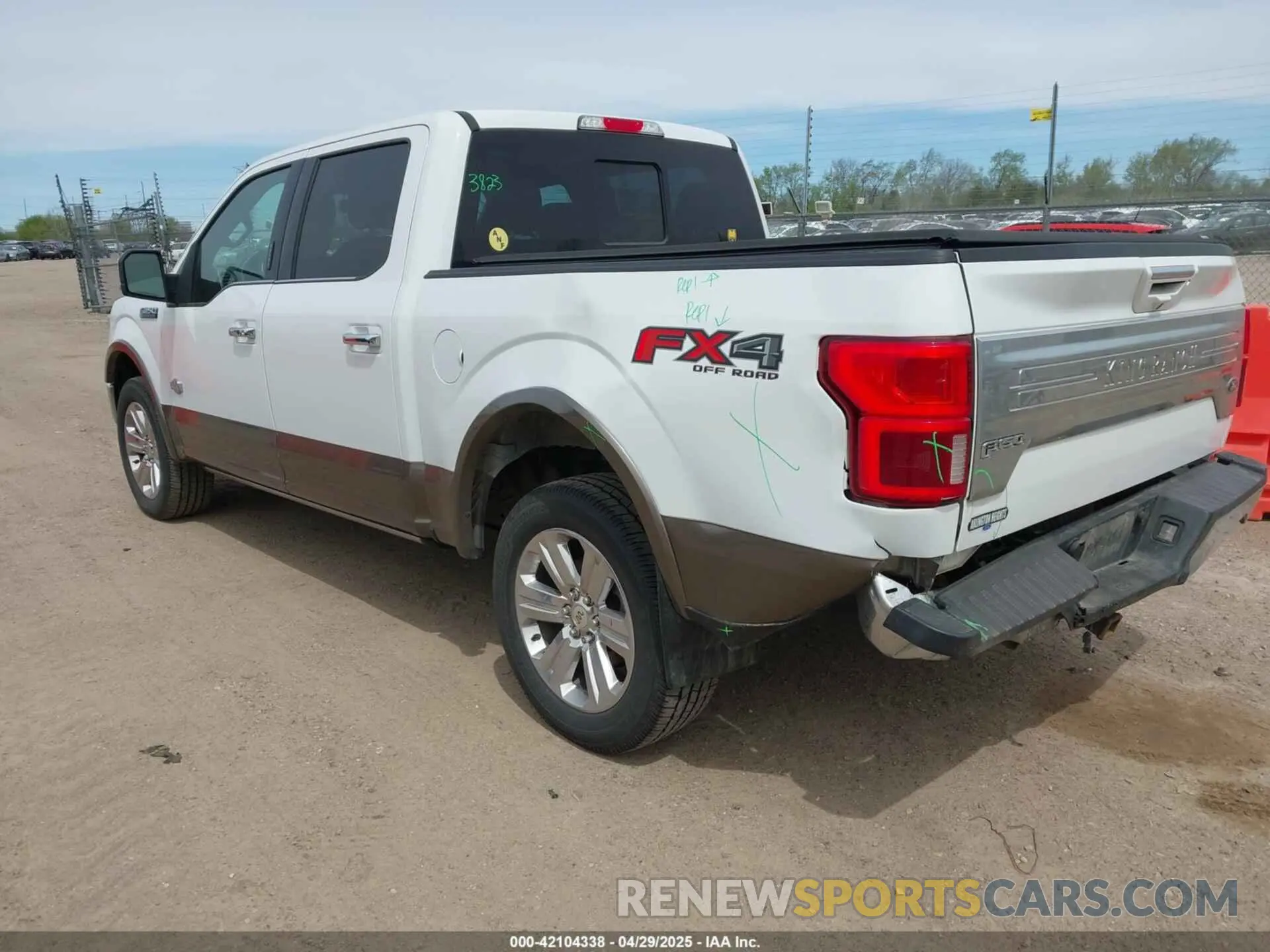 3 fotografías del automóvil dañado 1FTEW1E58KFA39806 FORD F-150 2019
