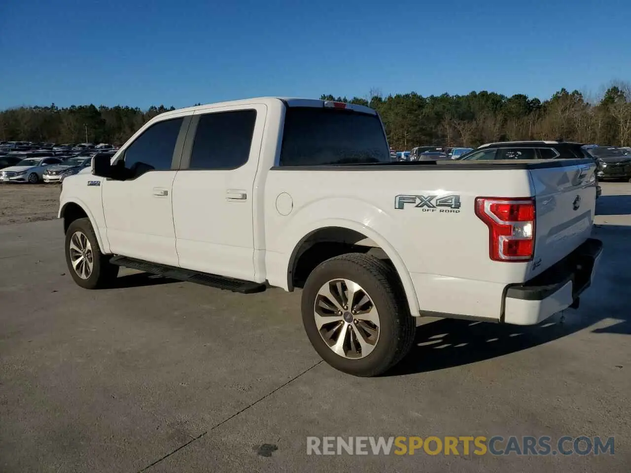 2 fotografías del automóvil dañado 1FTEW1E59KFC39917 FORD F-150 2019