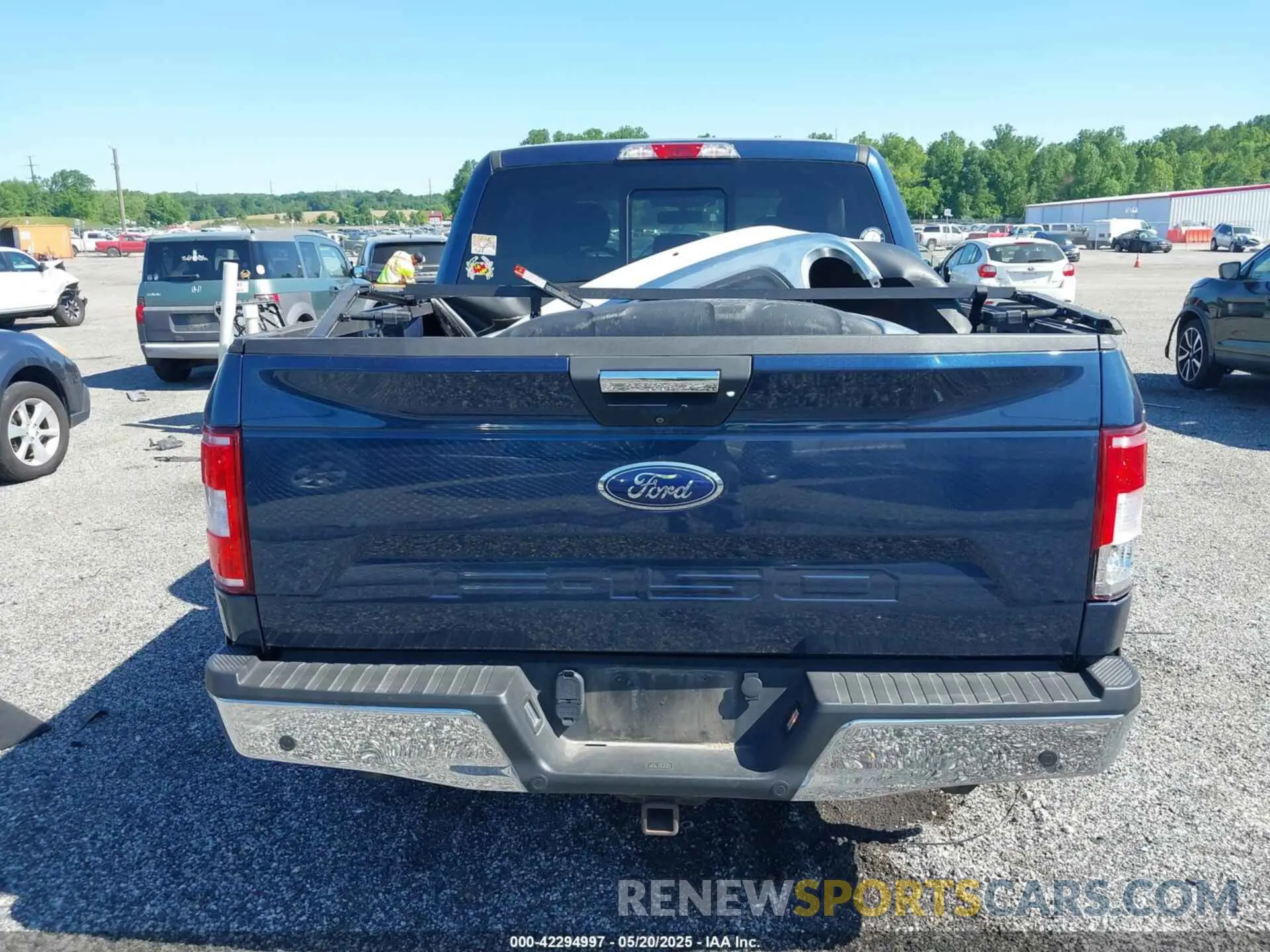 16 fotografías del automóvil dañado 1FTEW1E59KFC41666 FORD F-150 2019