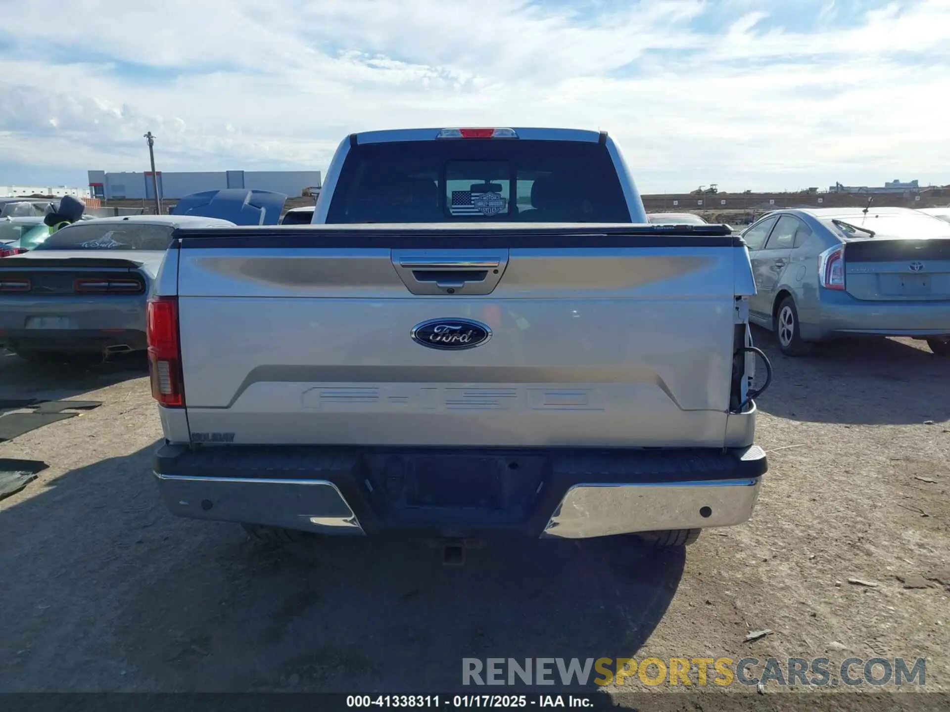 16 fotografías del automóvil dañado 1FTEW1E59KKD96578 FORD F-150 2019