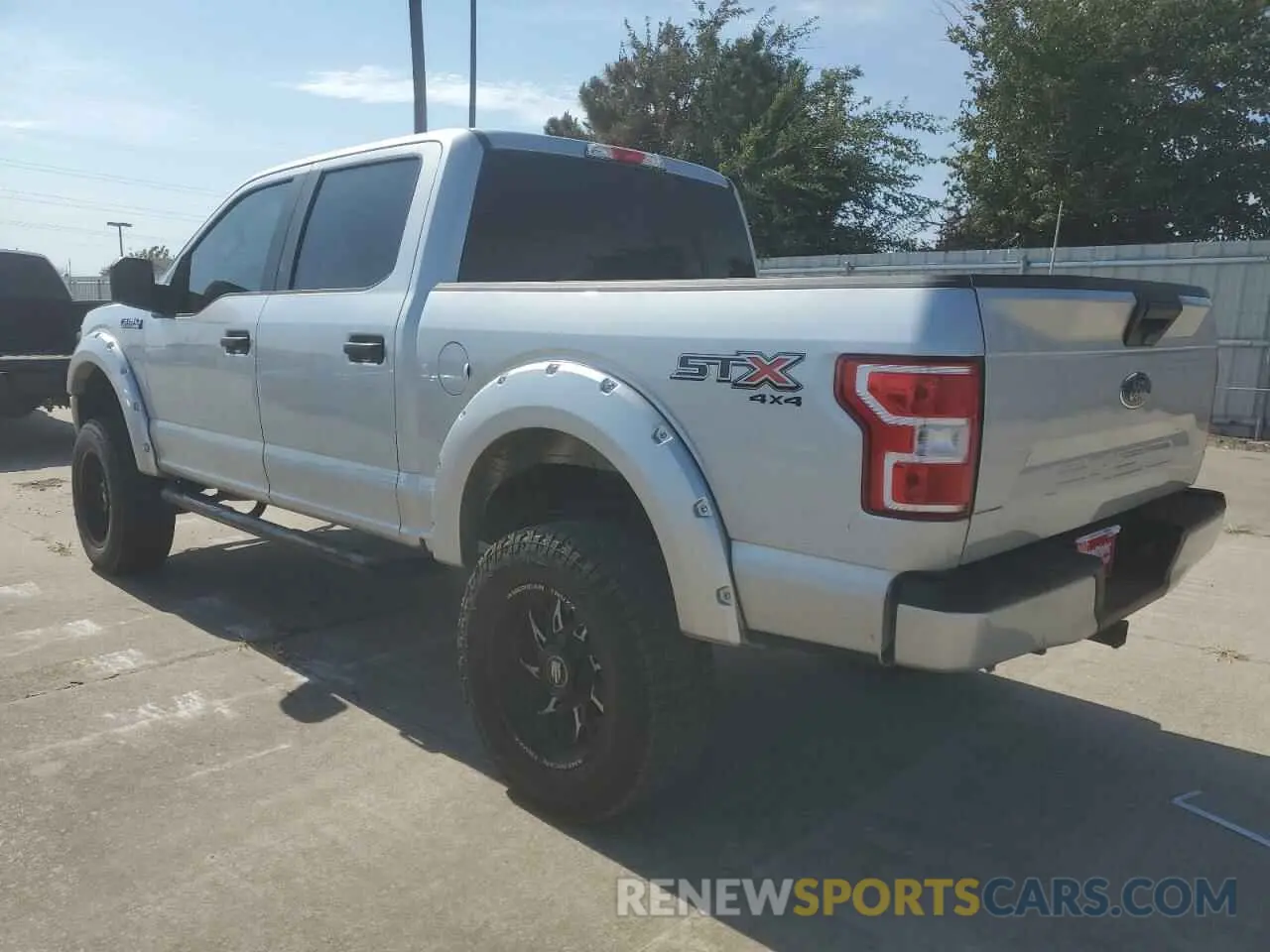 2 fotografías del automóvil dañado 1FTEW1E5XKKC11020 FORD F-150 2019
