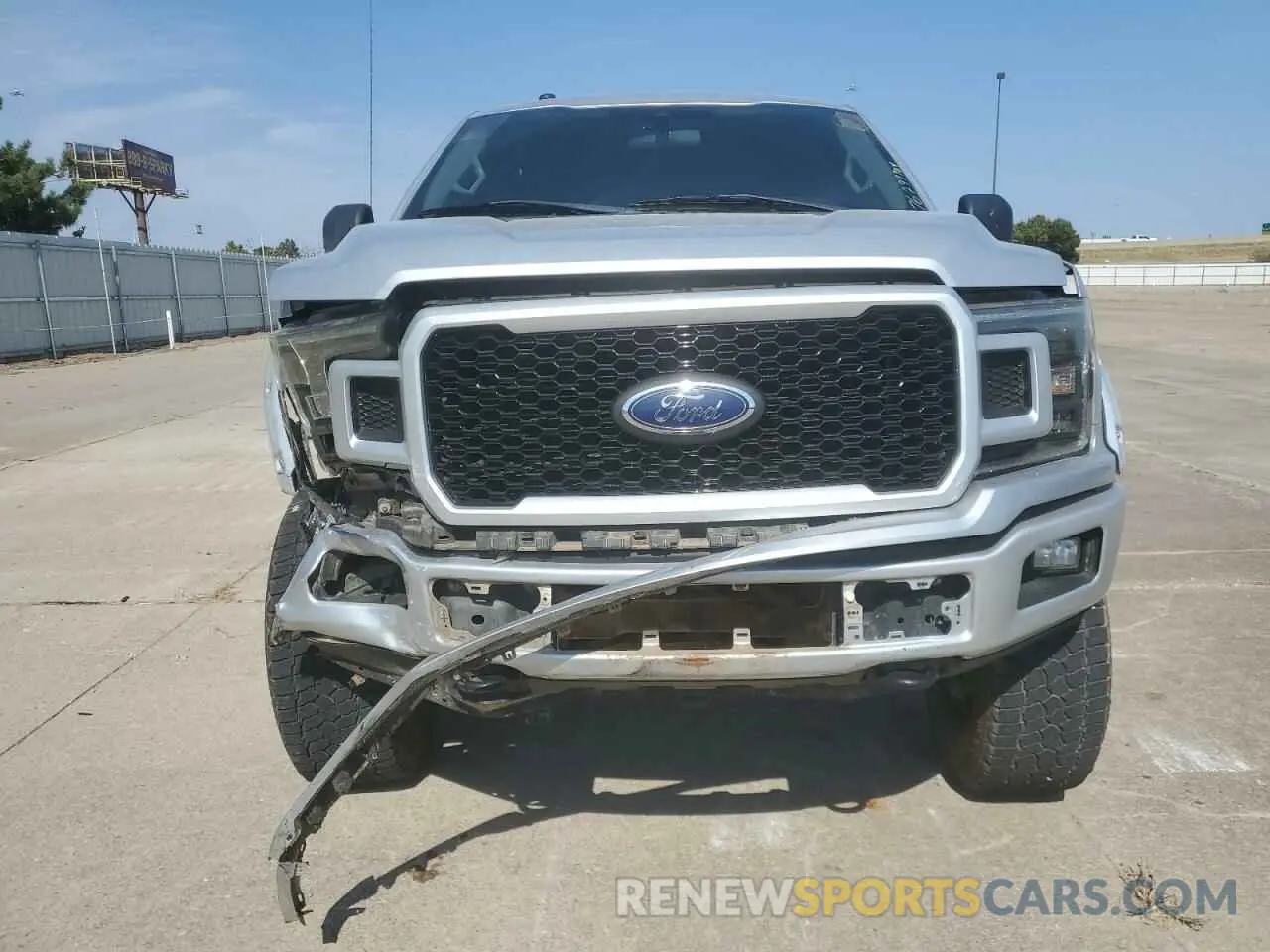 5 fotografías del automóvil dañado 1FTEW1E5XKKC11020 FORD F-150 2019