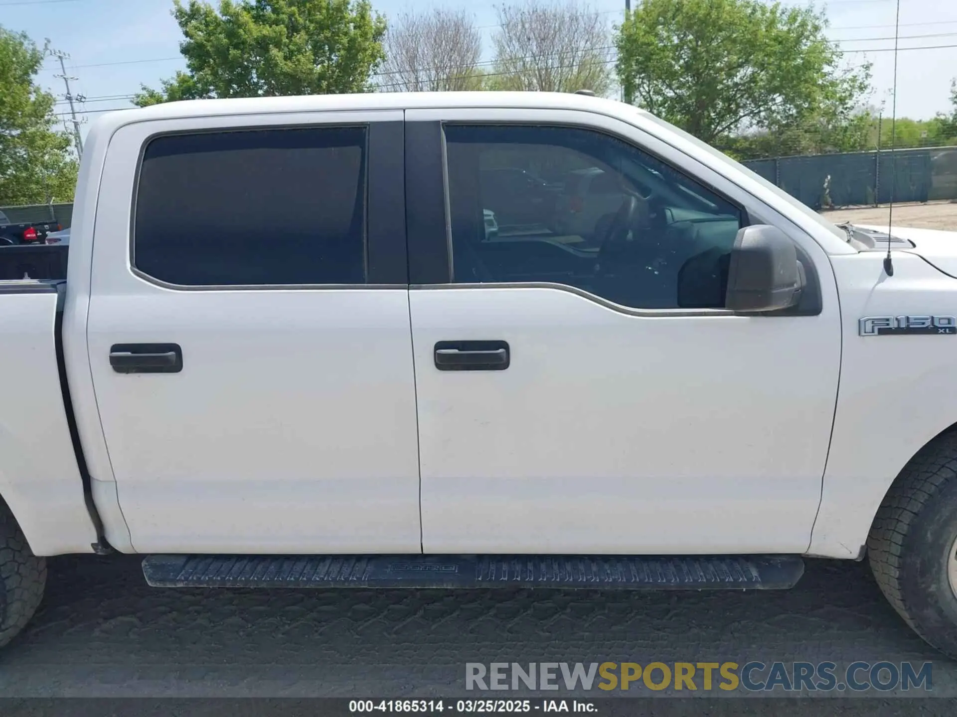 13 fotografías del automóvil dañado 1FTEW1E5XKKC41392 FORD F-150 2019