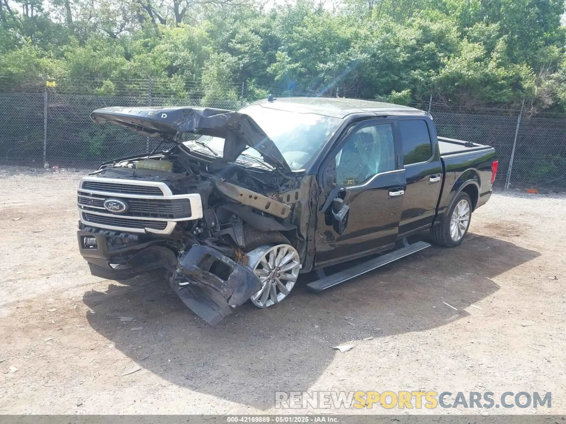 2 fotografías del automóvil dañado 1FTEW1EG6KFC94908 FORD F-150 2019