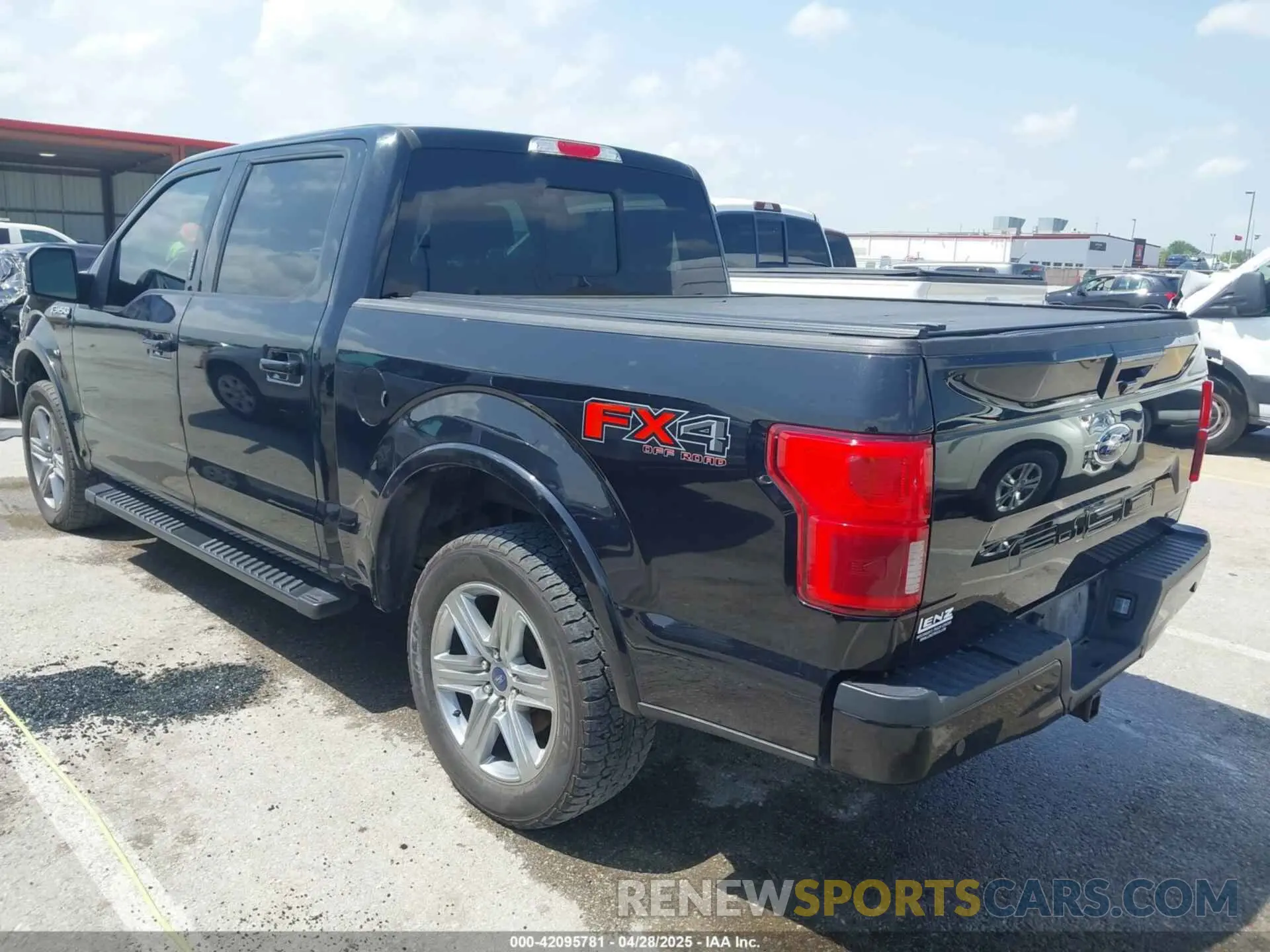 3 fotografías del automóvil dañado 1FTEW1EP0KFB40713 FORD F-150 2019