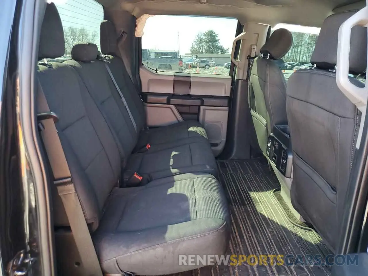 11 fotografías del automóvil dañado 1FTEW1EP1KFB59853 FORD F-150 2019