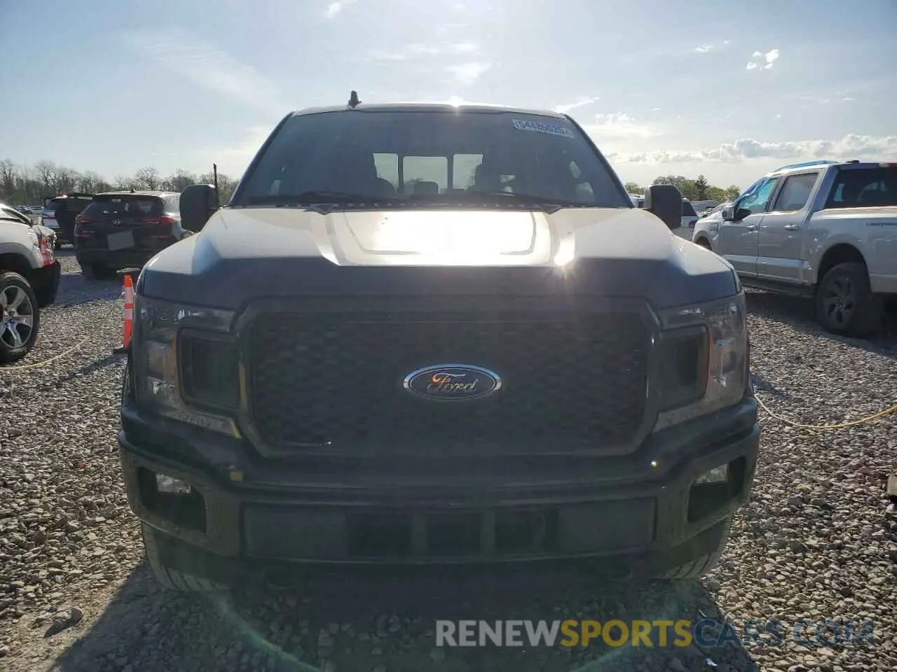 5 fotografías del automóvil dañado 1FTEW1EP1KFB71162 FORD F-150 2019