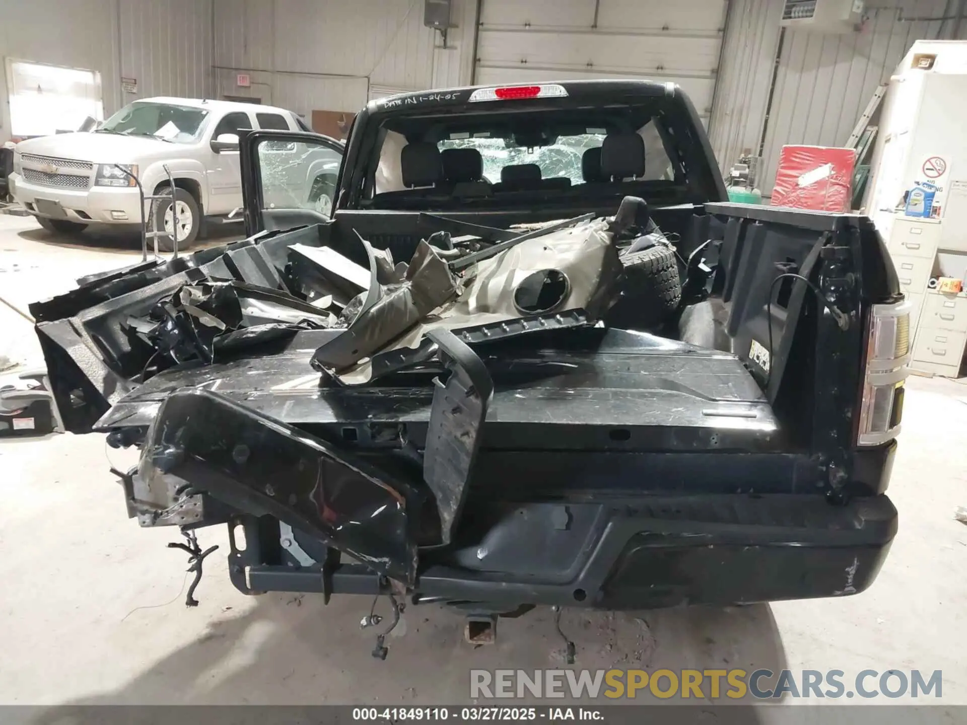 15 fotografías del automóvil dañado 1FTEW1EP2KFB53267 FORD F-150 2019