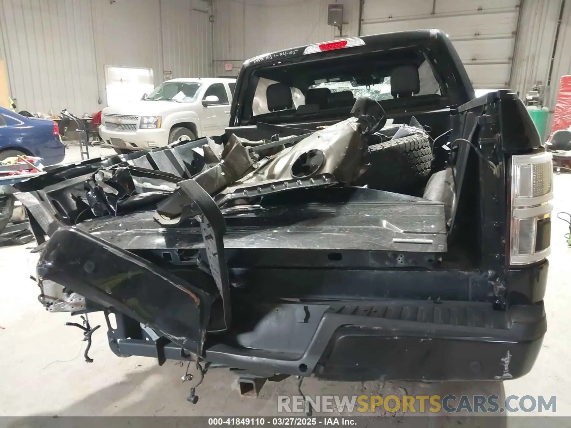 19 fotografías del automóvil dañado 1FTEW1EP2KFB53267 FORD F-150 2019