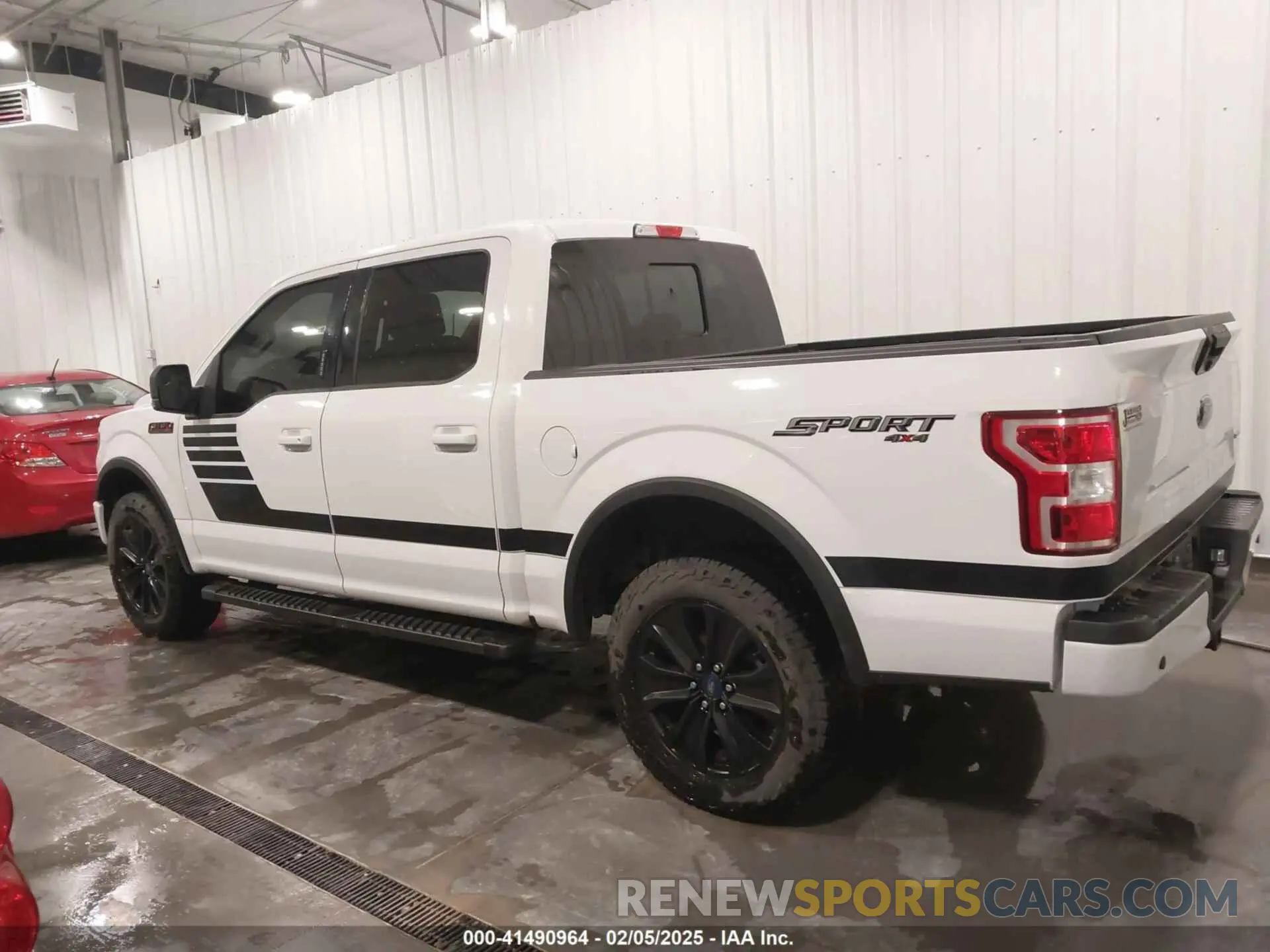 15 fotografías del automóvil dañado 1FTEW1EP2KFB60901 FORD F-150 2019