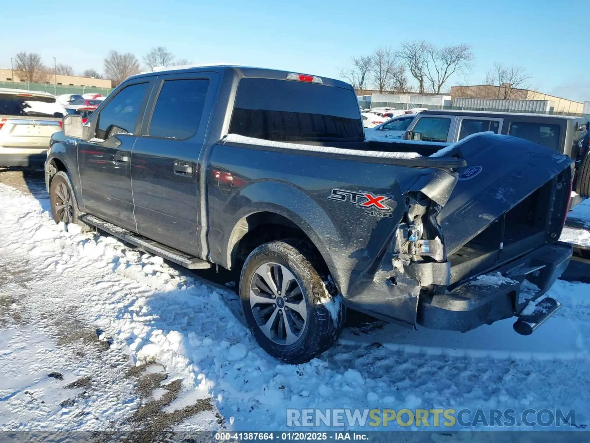 3 fotografías del automóvil dañado 1FTEW1EP2KFD07475 FORD F-150 2019