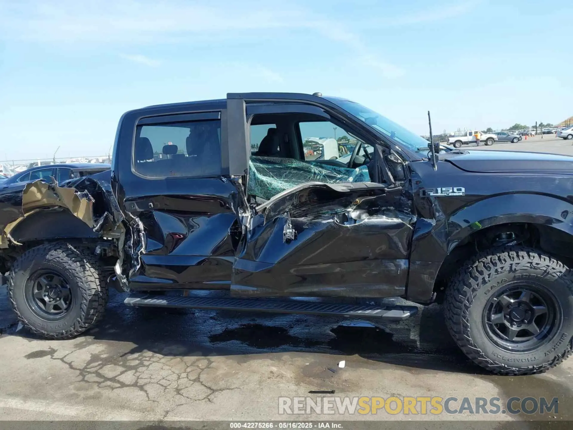 14 fotografías del automóvil dañado 1FTEW1EP3KFC71554 FORD F-150 2019