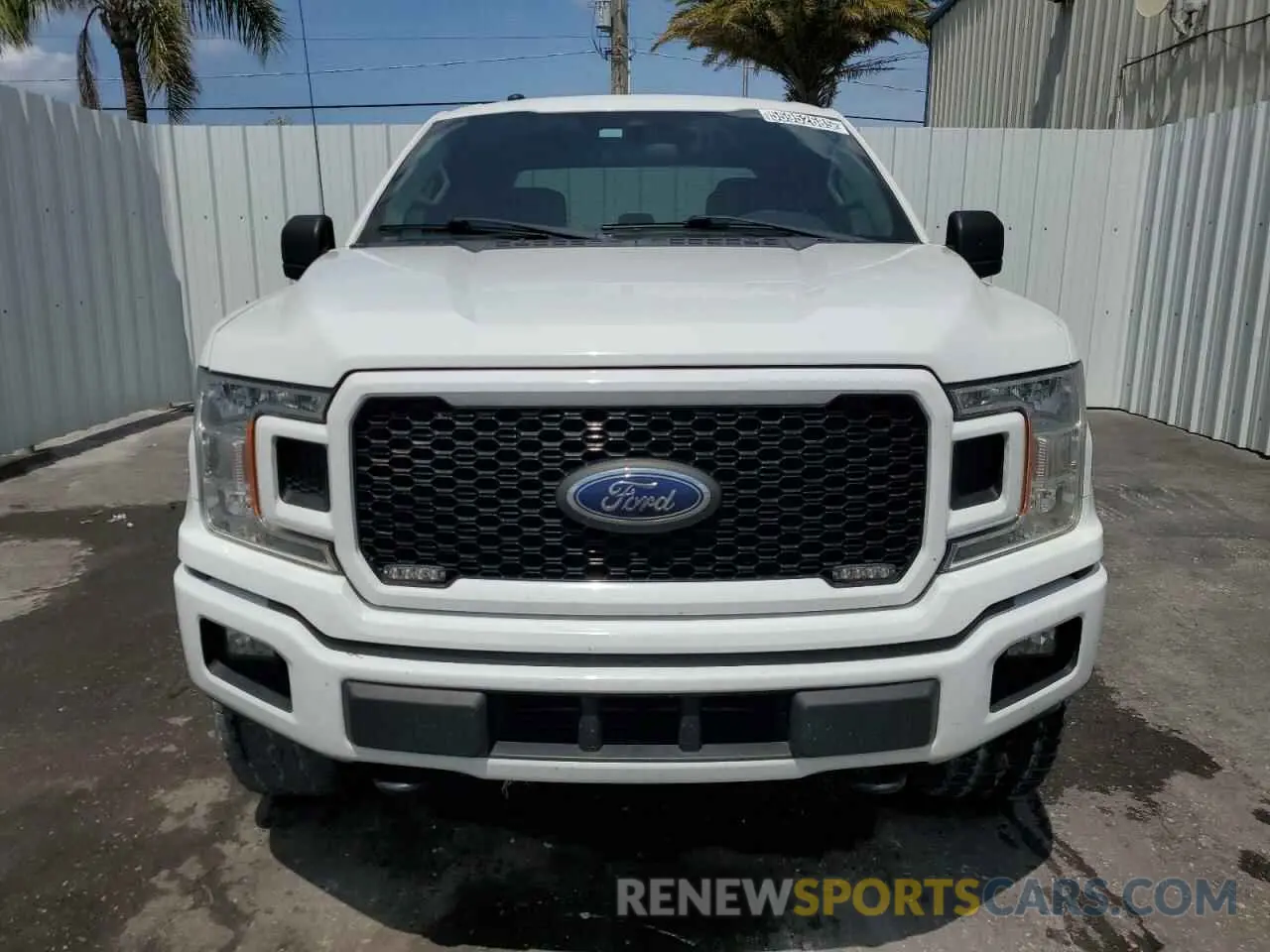 5 fotografías del automóvil dañado 1FTEW1EP3KFC78701 FORD F-150 2019