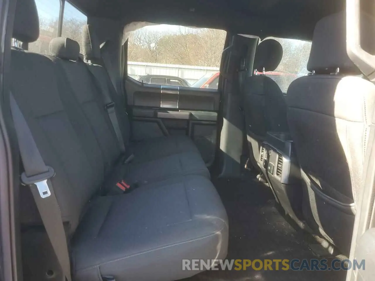 11 fotografías del automóvil dañado 1FTEW1EP4KFC25375 FORD F-150 2019